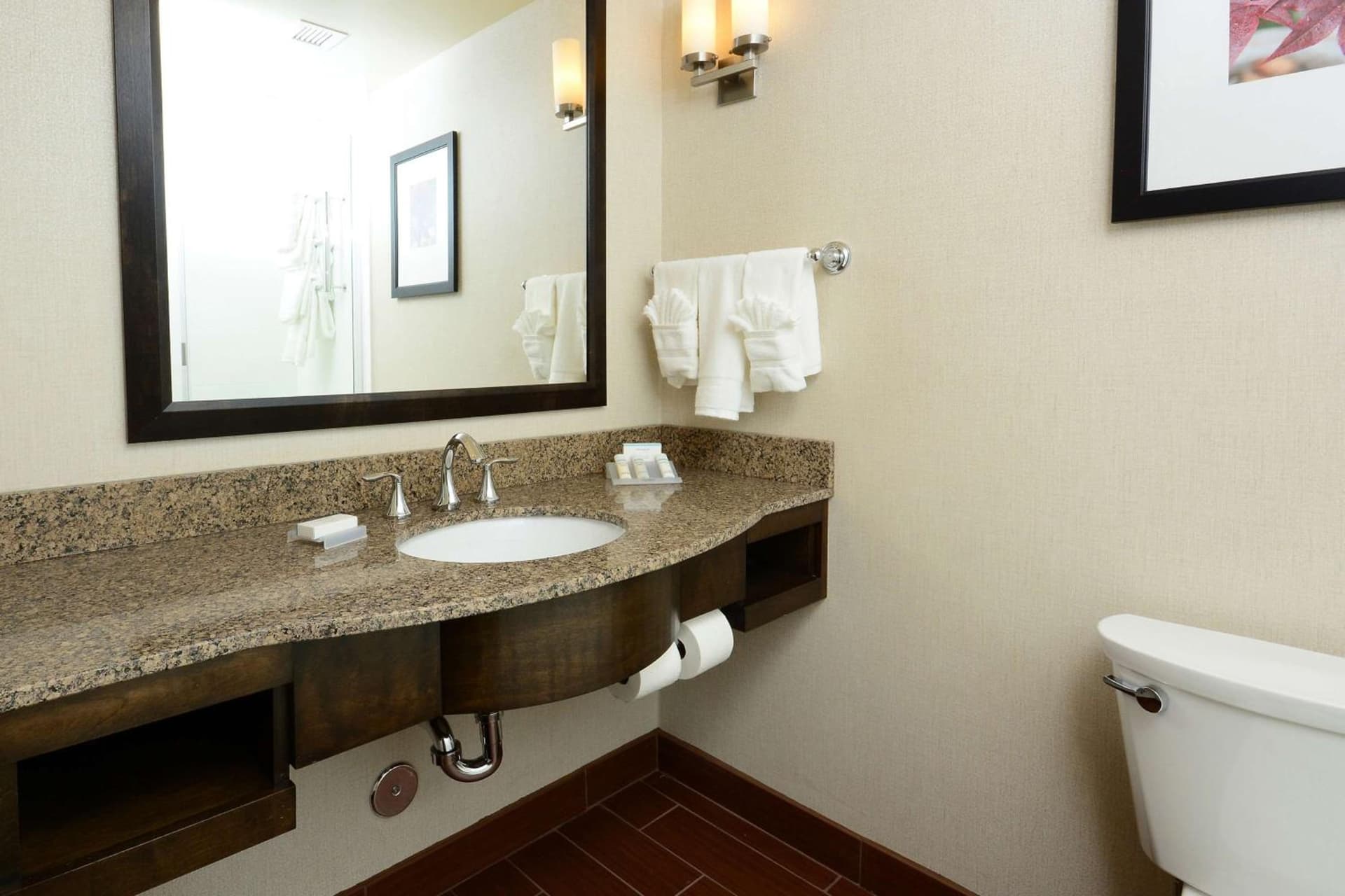 Hilton Garden Inn Greensboro Airport gallery photo in Greensboro, NC — image 34