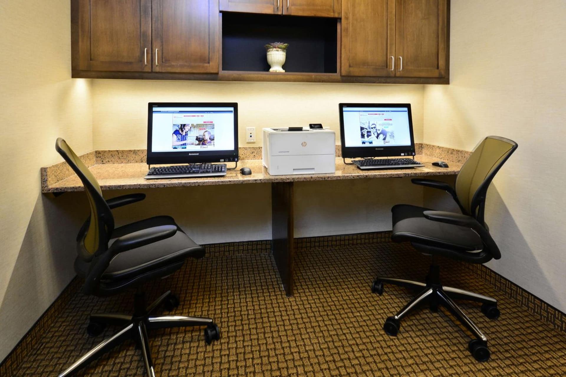 Hilton Garden Inn Greensboro Airport gallery photo in Greensboro, NC — image 45