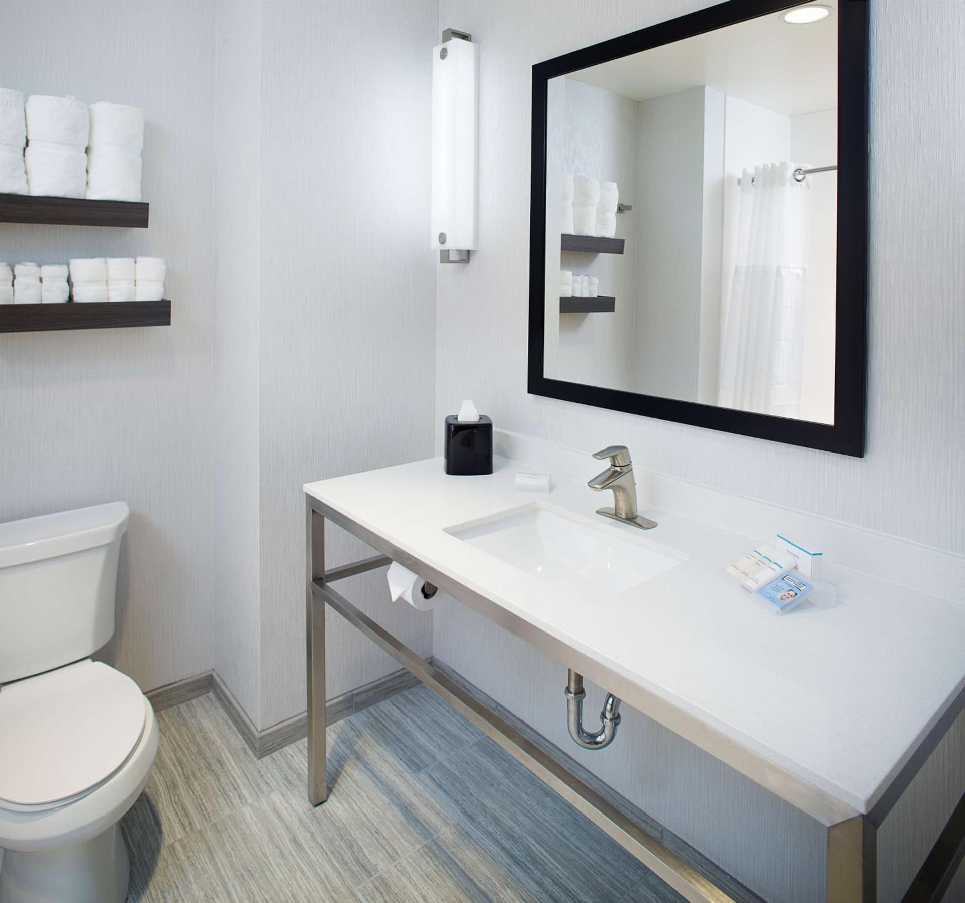 Hilton Garden Inn Dallas/Arlington South gallery photo in Arlington, TX — image 25