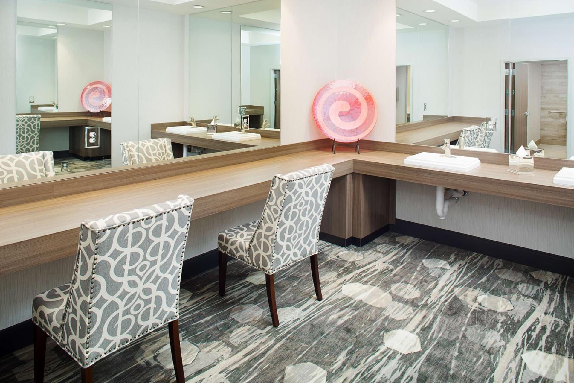 Hilton Garden Inn Dallas/Arlington South interior in Arlington, TX — gallery photo 2