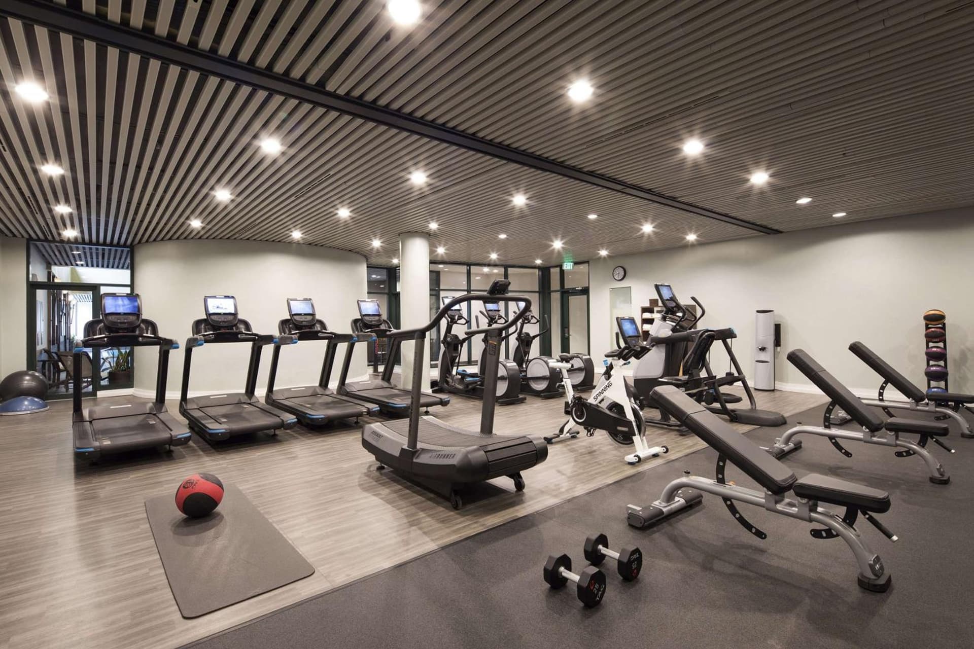 The Inverness Denver, a Hilton Golf & Spa Resort gallery photo in Englewood, CO — image 19
