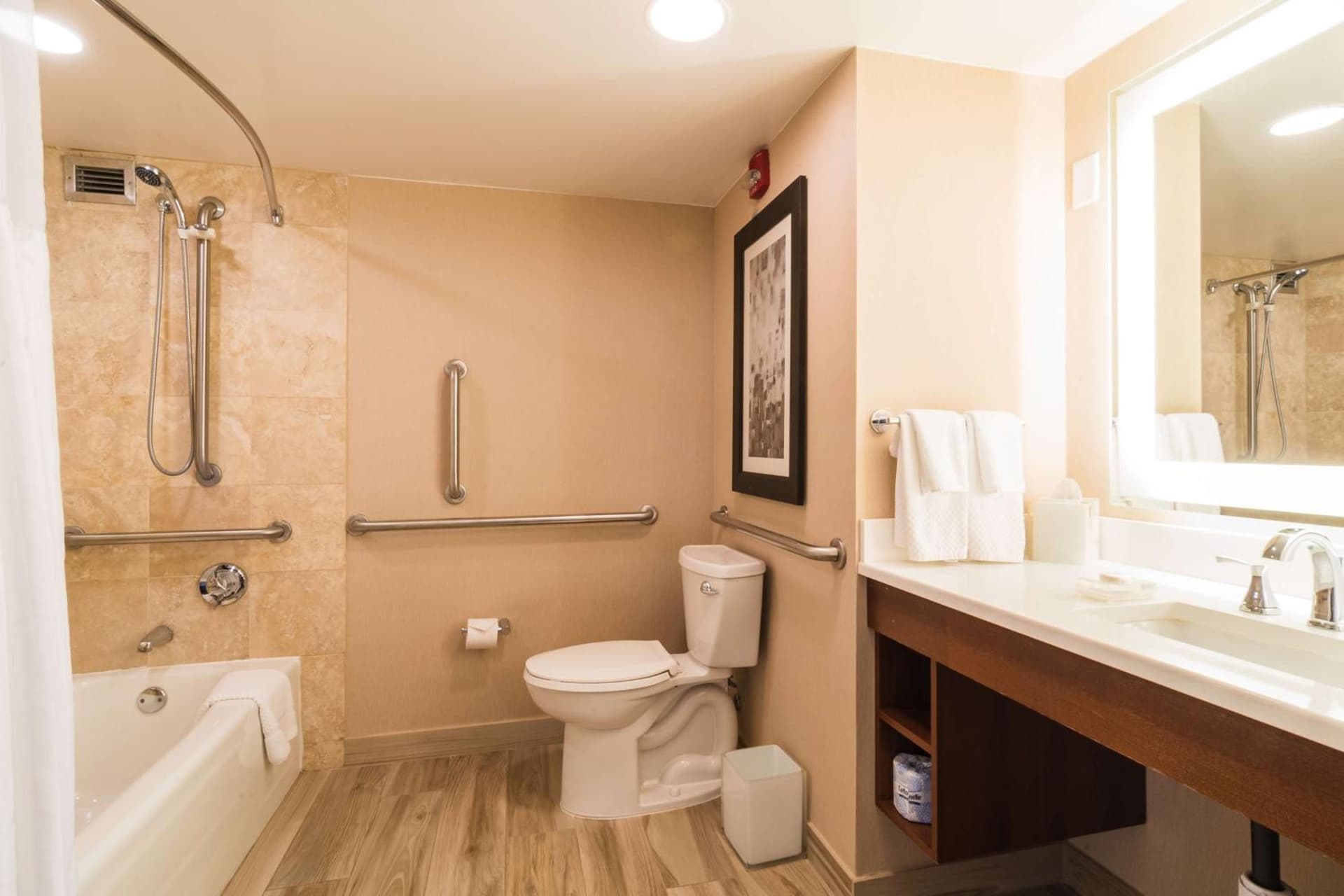 The Inverness Denver, a Hilton Golf & Spa Resort gallery photo in Englewood, CO — image 6