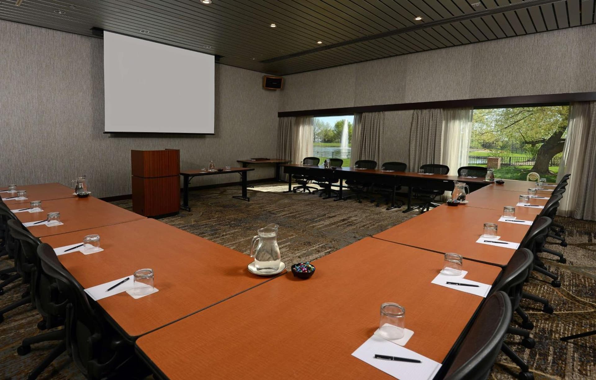 The Inverness Denver, a Hilton Golf & Spa Resort gallery photo in Englewood, CO — image 96
