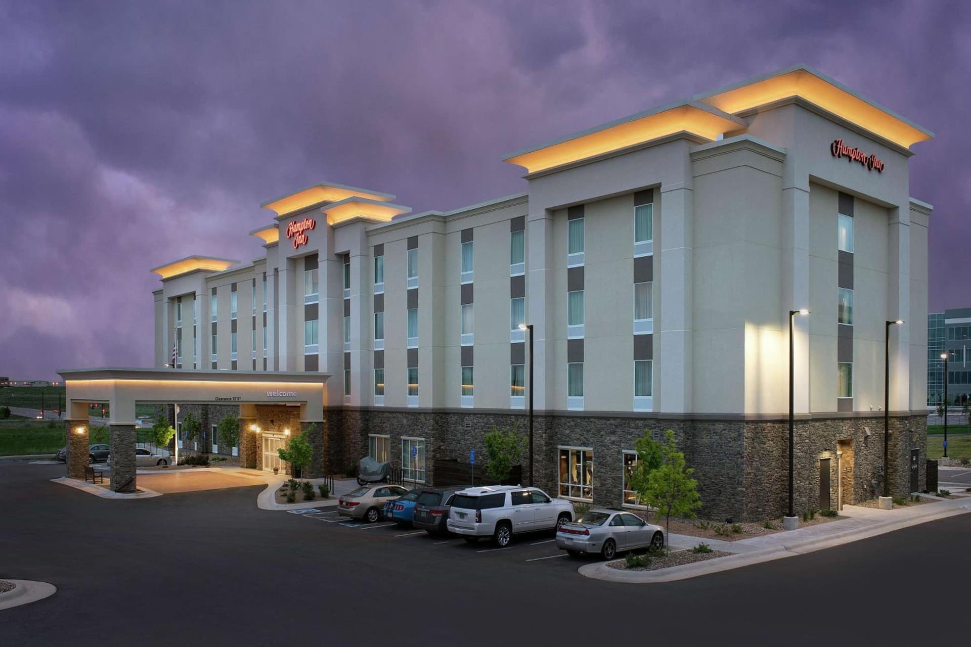 Hampton Inn Denver Tech Center South interior in Centennial, CO — gallery photo 2