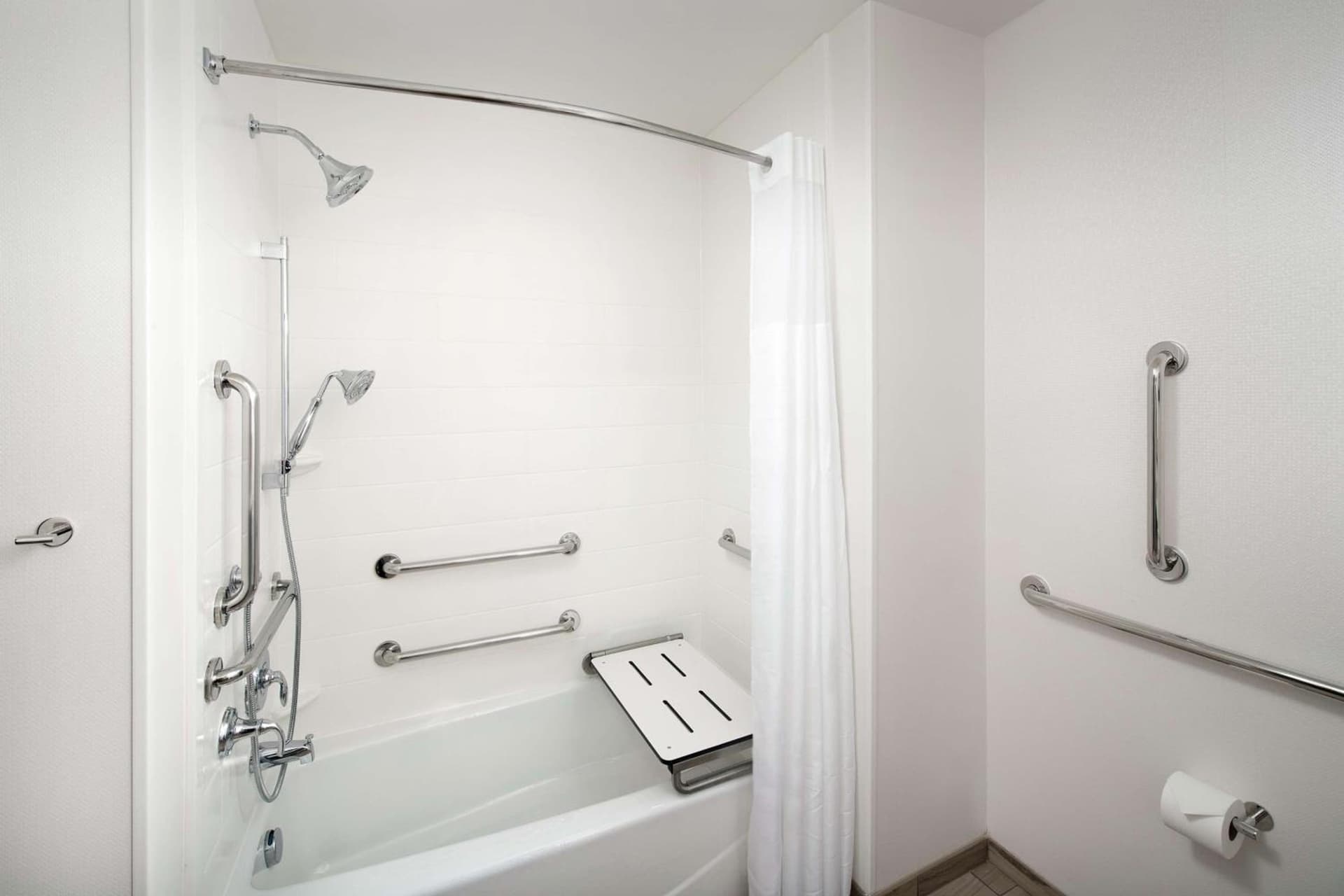 Hampton Inn Denver Tech Center South gallery photo in Centennial, CO — image 9