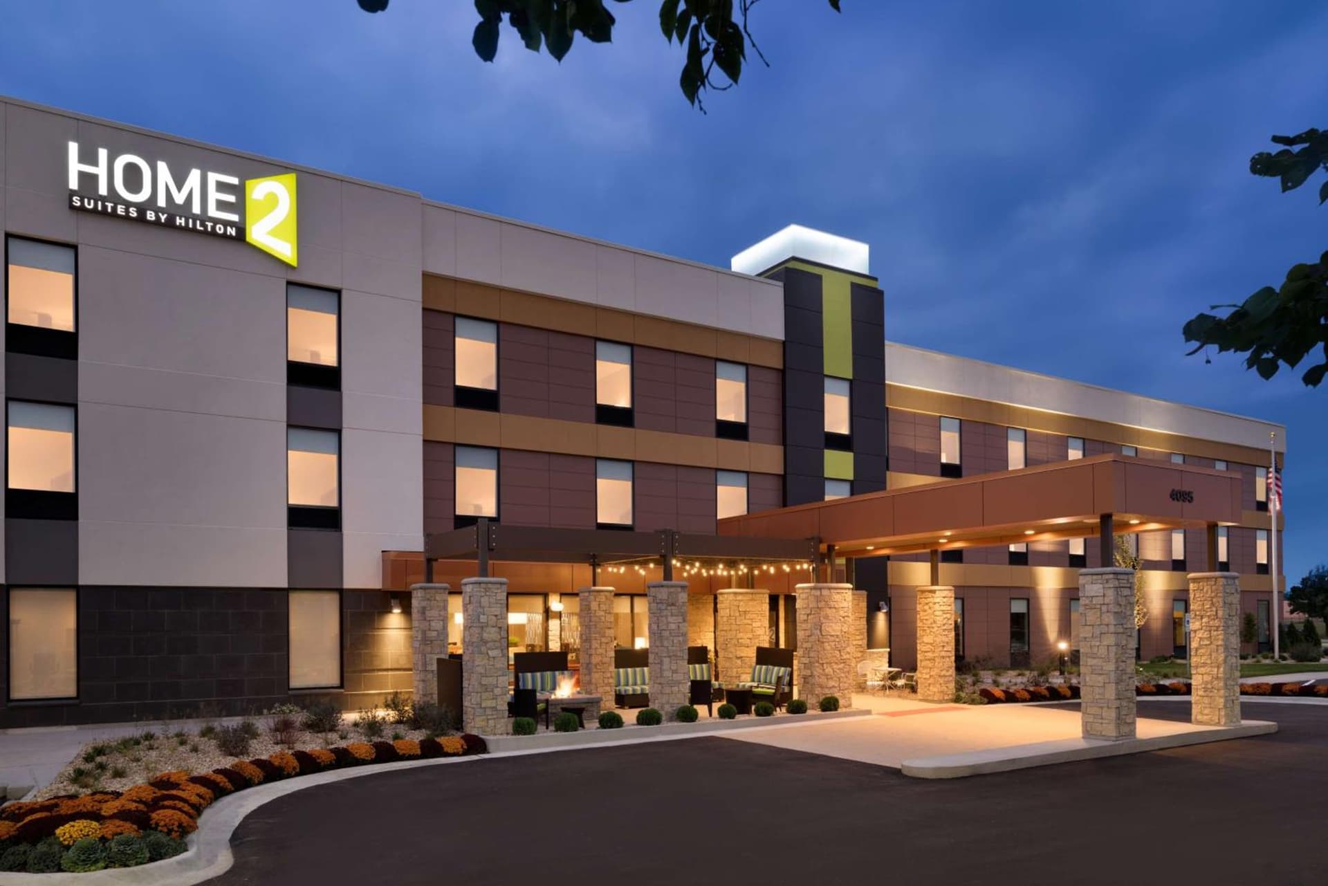 Home2 Suites By Hilton Joliet Plainfield interior in Joliet, IL — gallery photo 2