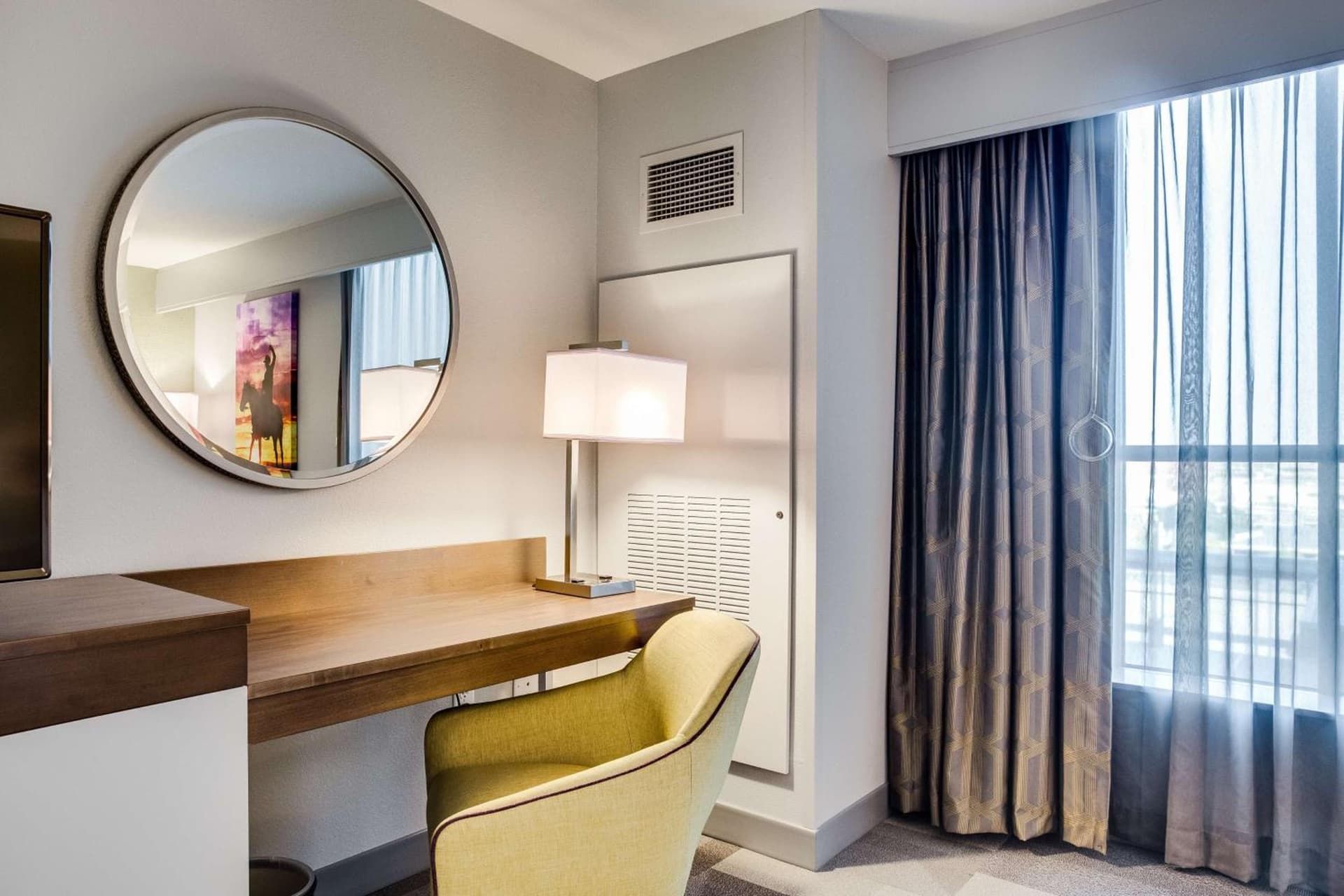 Hampton Inn & Suites Fort Worth Downtown gallery photo in Fort Worth, TX — image 13