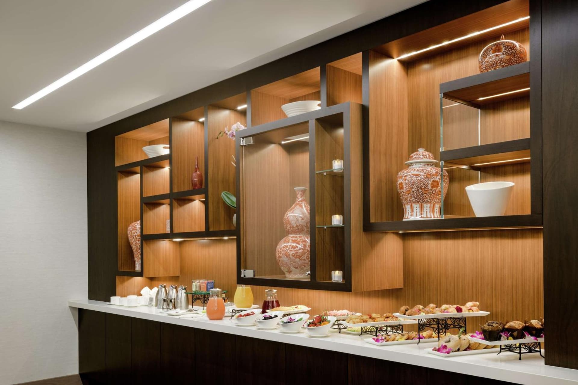 Hilton Washington DC National Mall The Wharf gallery photo in Washington, DC — image 61