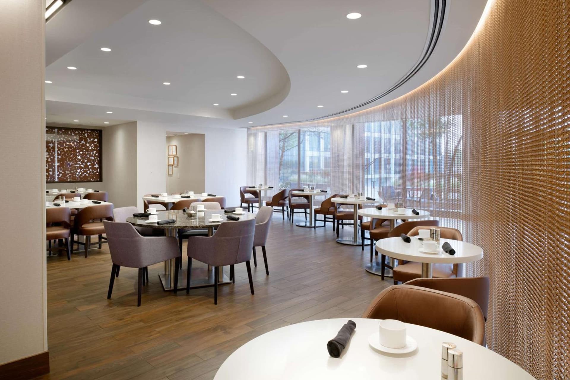 Hilton Washington DC National Mall The Wharf gallery photo in Washington, DC — image 31