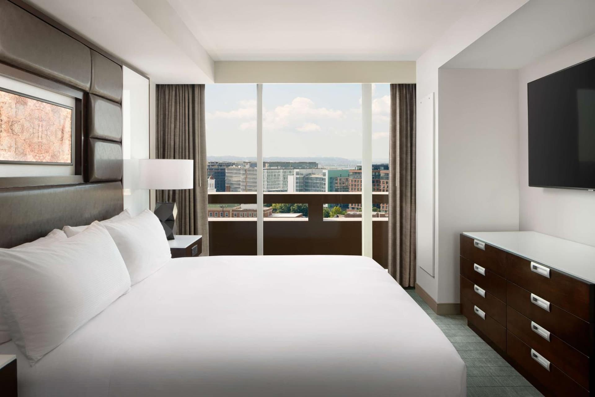 Hilton Washington DC National Mall The Wharf gallery photo in Washington, DC — image 88