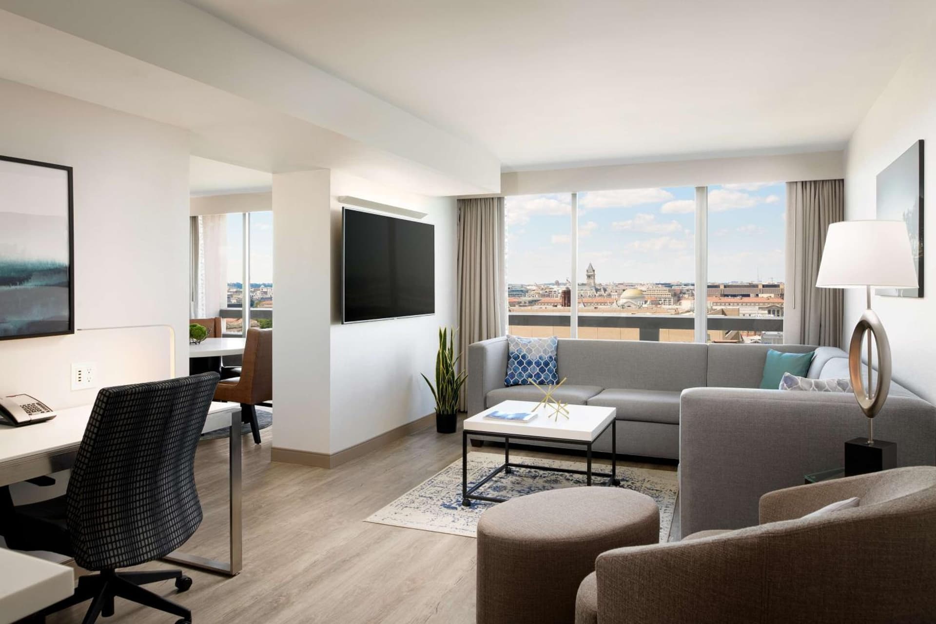 Hilton Washington DC National Mall The Wharf gallery photo in Washington, DC — image 84
