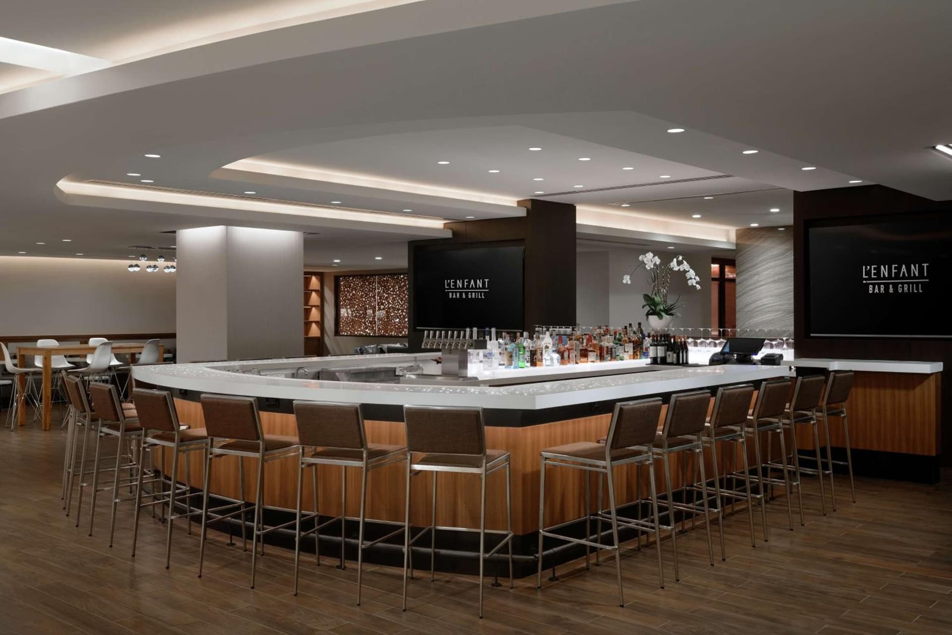 Hilton Washington DC National Mall The Wharf gallery photo in Washington, DC — image 83