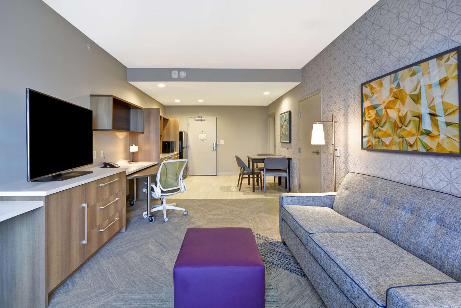 Home2 Suites By Hilton Plano Richardson gallery photo in Plano, TX — image 13