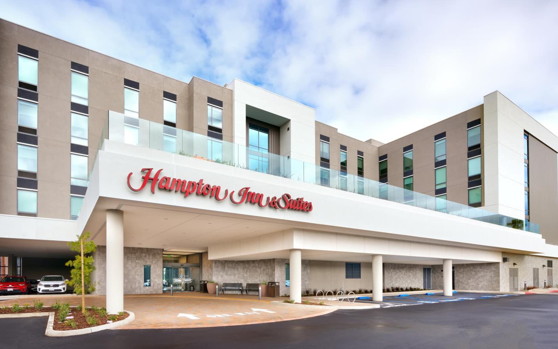 Hampton Inn & Suites Anaheim Resort Convention Center gallery photo in Anaheim, CA — image 39