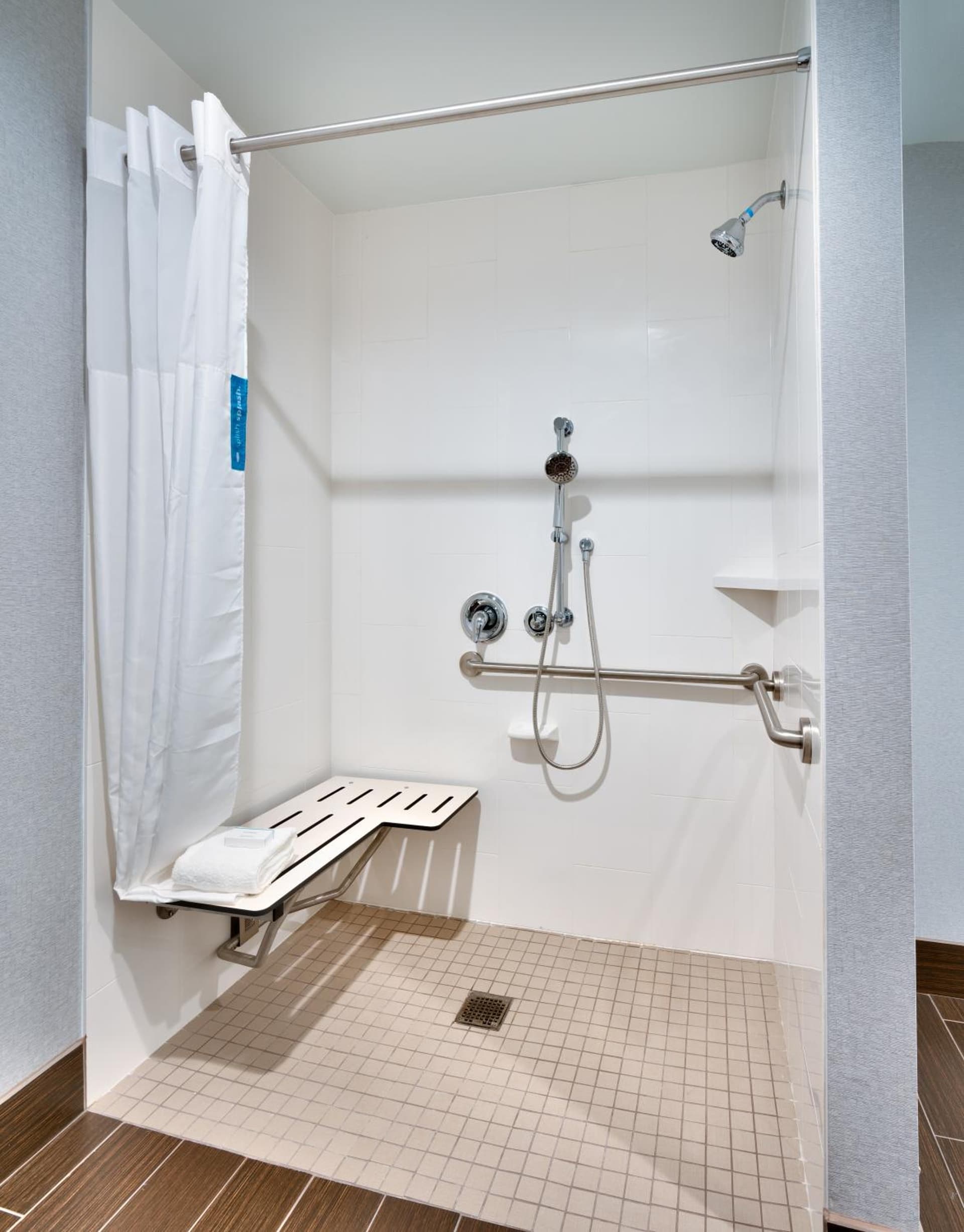 Hampton Inn & Suites Anaheim Resort Convention Center gallery photo in Anaheim, CA — image 57