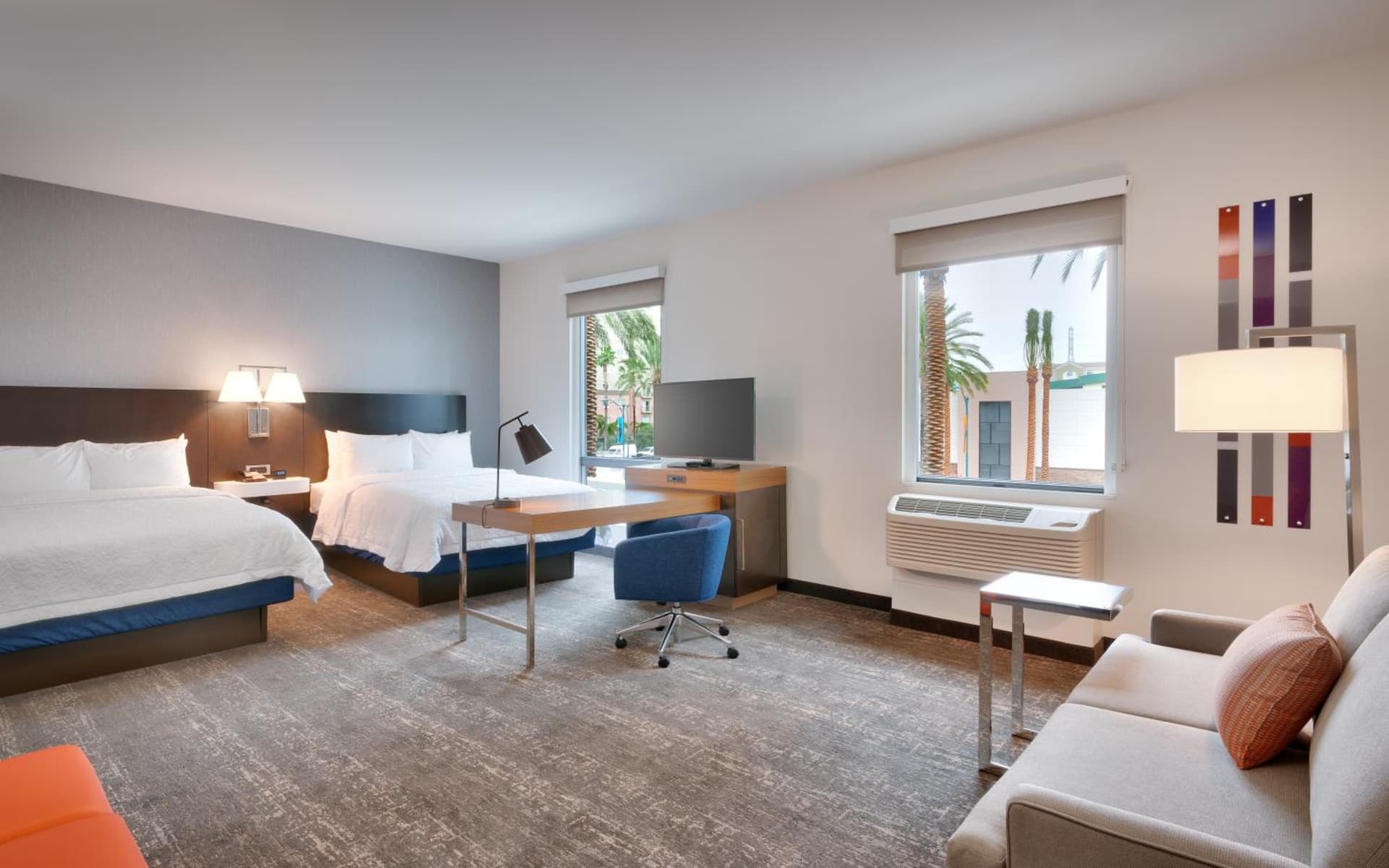 Hampton Inn & Suites Anaheim Resort Convention Center gallery photo in Anaheim, CA — image 41