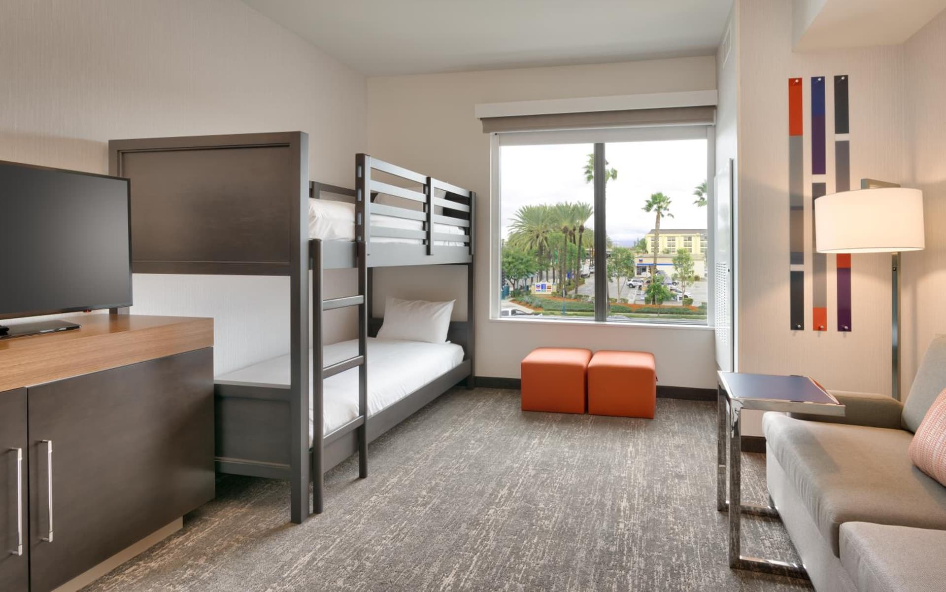 Hampton Inn & Suites Anaheim Resort Convention Center gallery photo in Anaheim, CA — image 72
