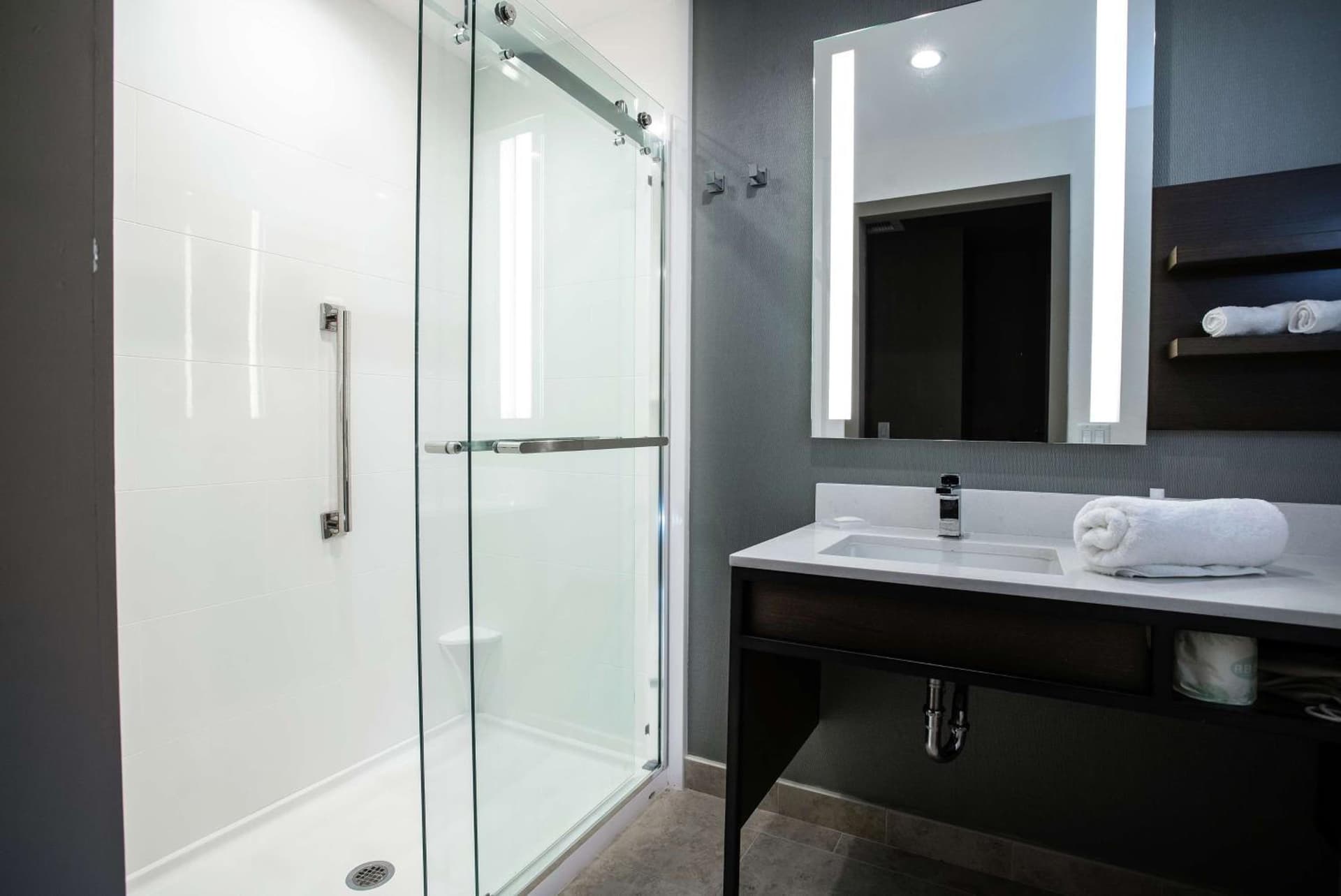 Hilton Garden Inn West Palm Beach I95 Outlets gallery photo in West Palm Beach, FL — image 17