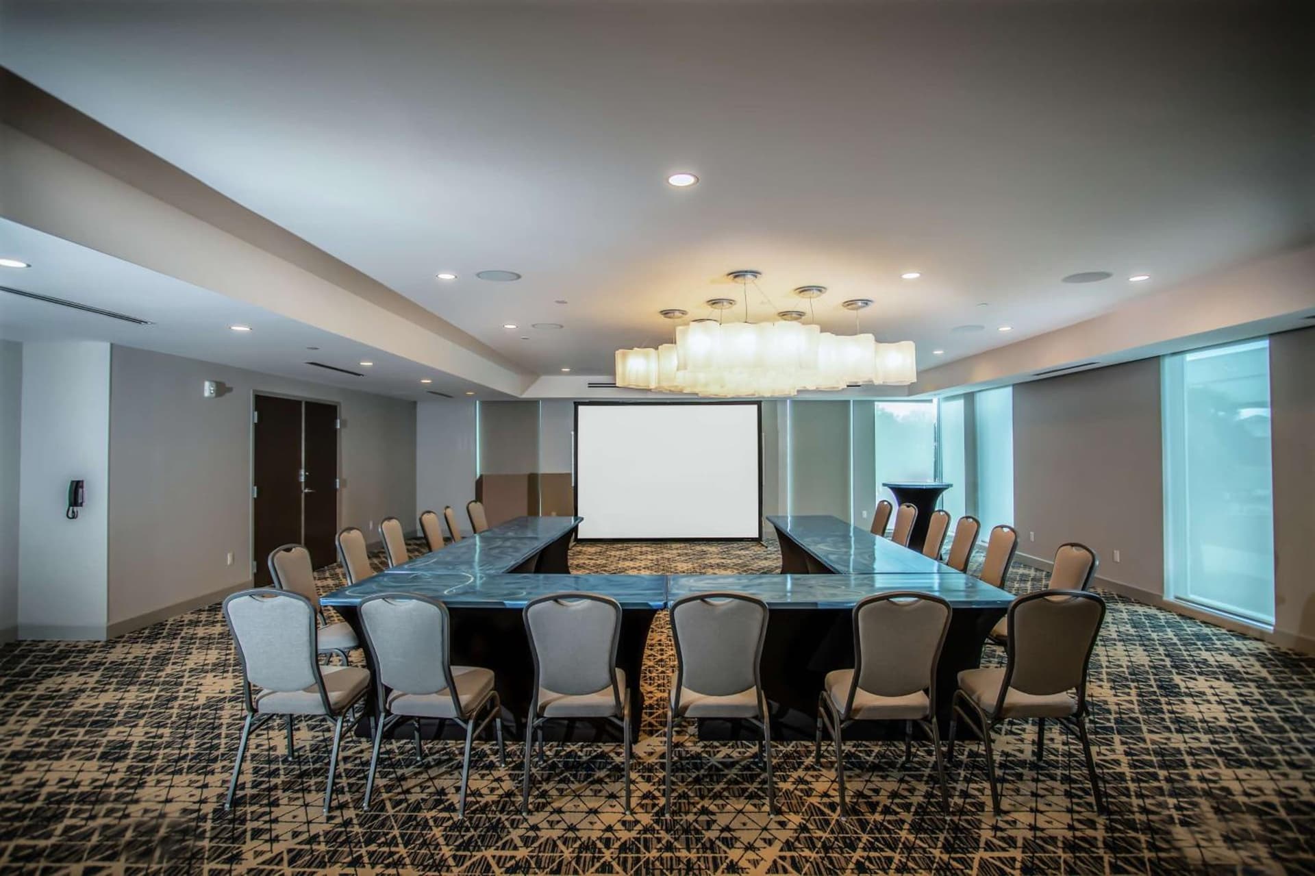 Hilton Garden Inn West Palm Beach I95 Outlets gallery photo in West Palm Beach, FL — image 13