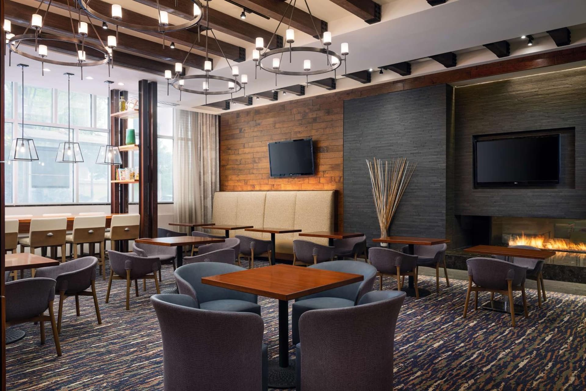 Hampton Inn & Suites Atlanta-Midtown, Ga gallery photo in Atlanta, GA — image 16