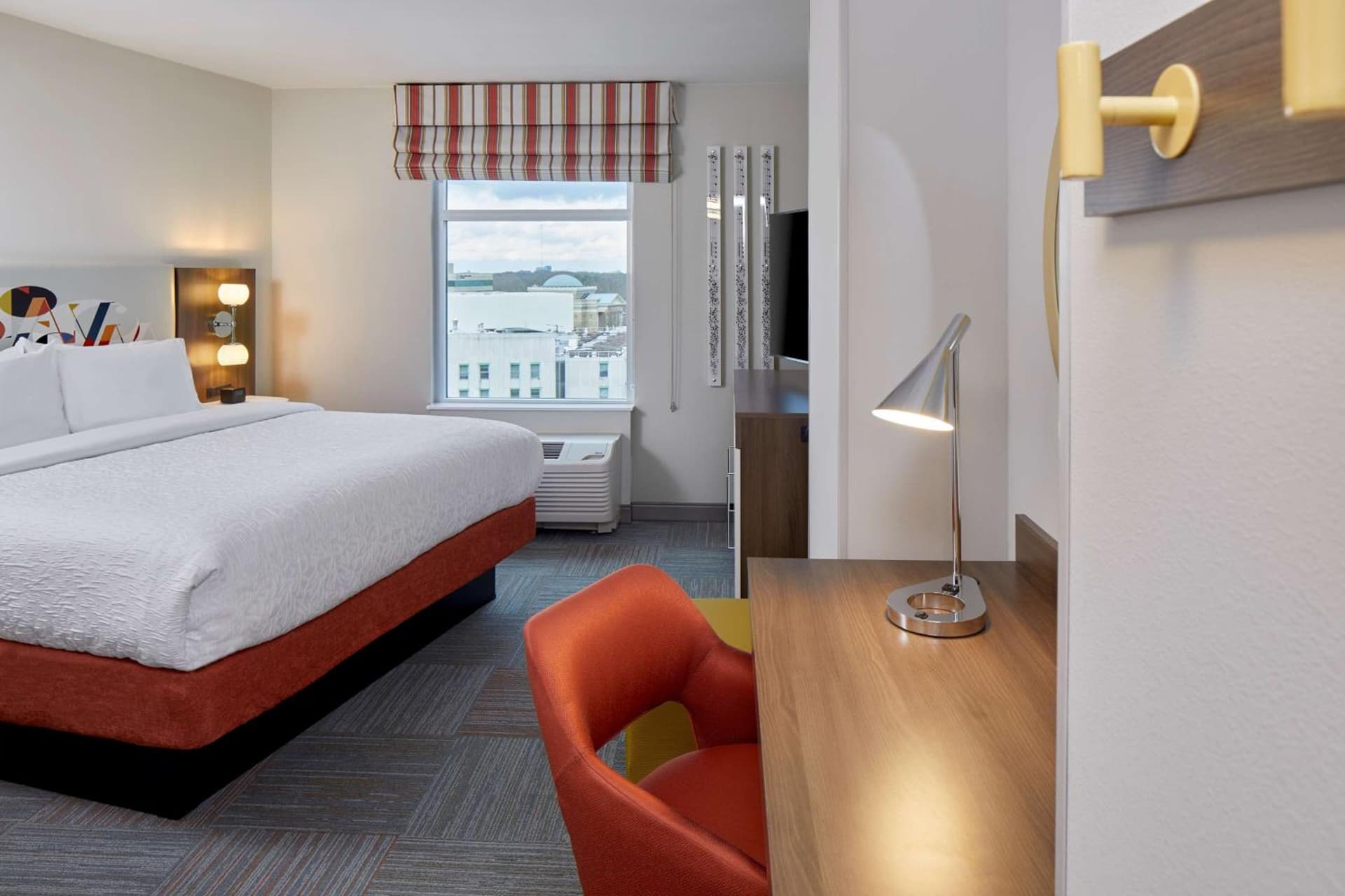 Hampton Inn & Suites Atlanta-Midtown, Ga gallery photo in Atlanta, GA — image 6