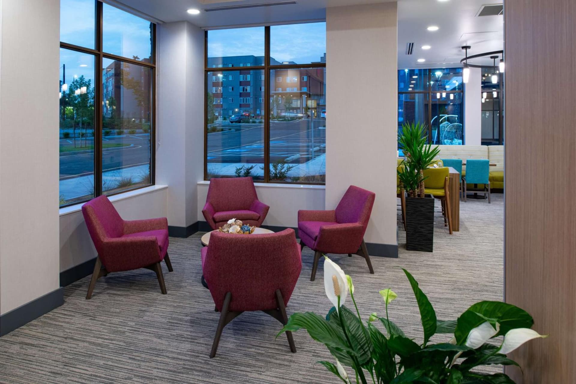 Hilton Garden Inn Seattle Lynnwood, Wa property views in Lynnwood, WA — gallery photo 3