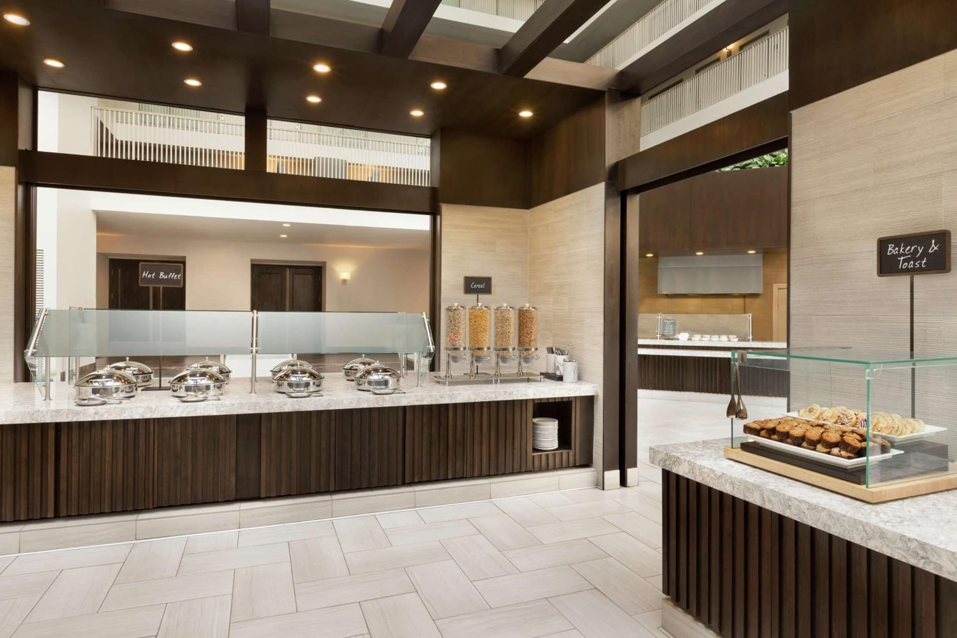 Embassy Suites by Hilton Brea - North Orange County gallery photo in Brea, CA — image 4