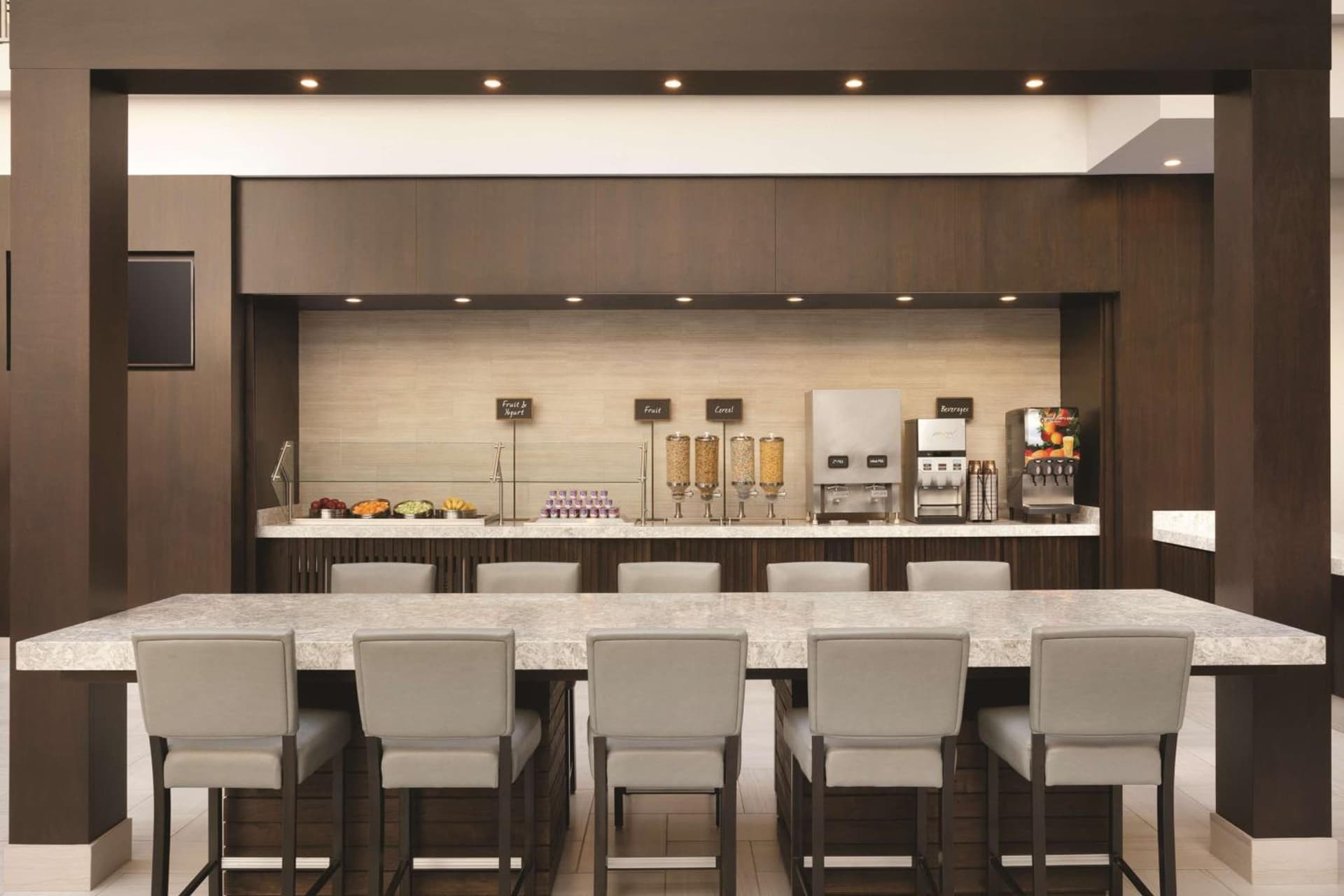 Embassy Suites by Hilton Brea - North Orange County gallery photo in Brea, CA — image 15
