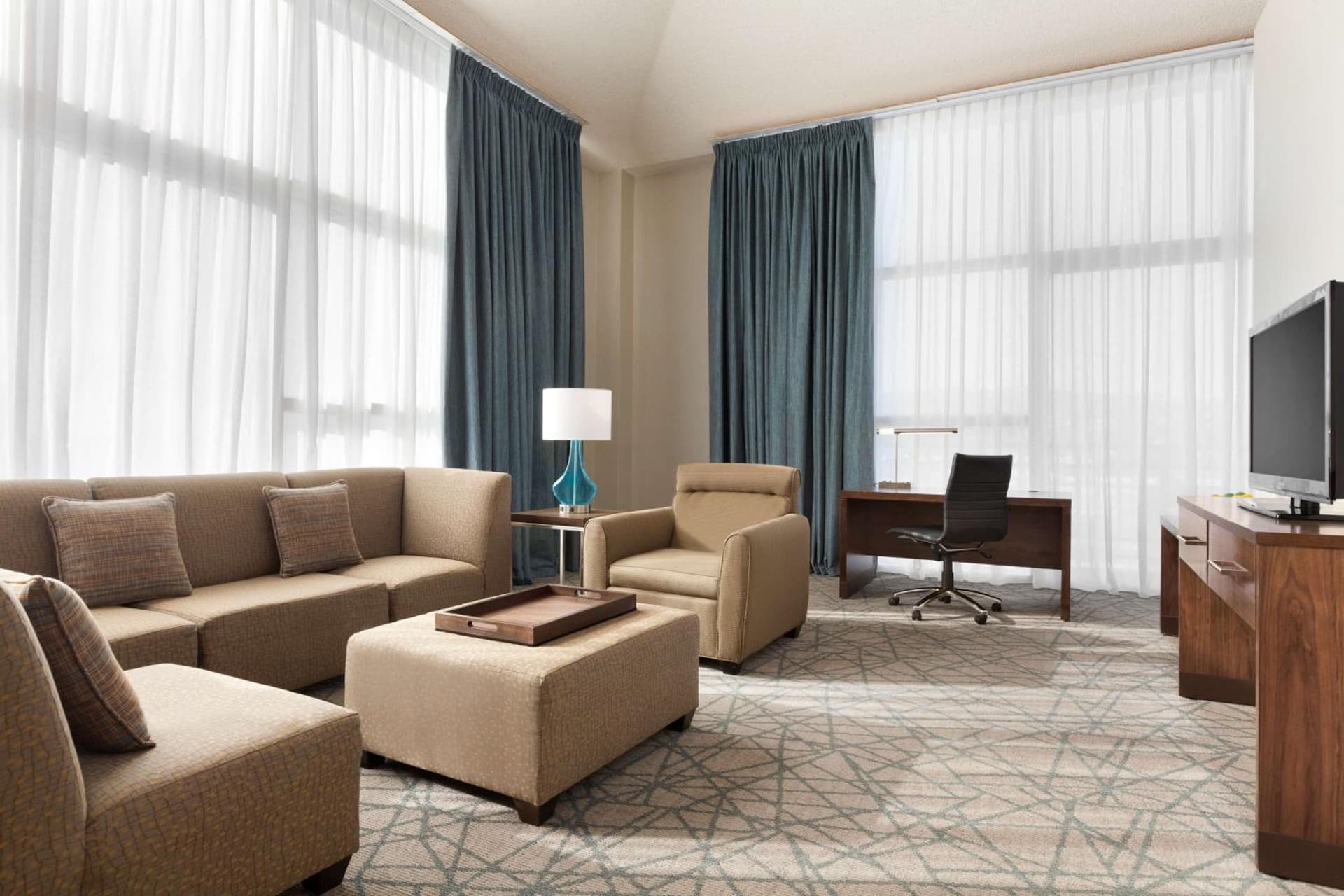 Embassy Suites by Hilton Brea - North Orange County gallery photo in Brea, CA — image 33