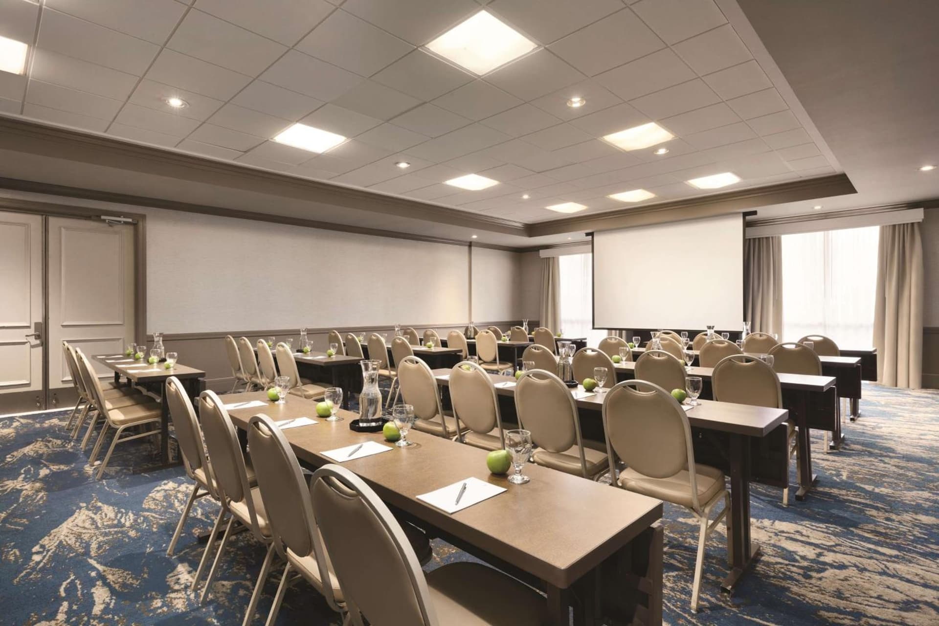Embassy Suites by Hilton Brea - North Orange County interior in Brea, CA — gallery photo 2
