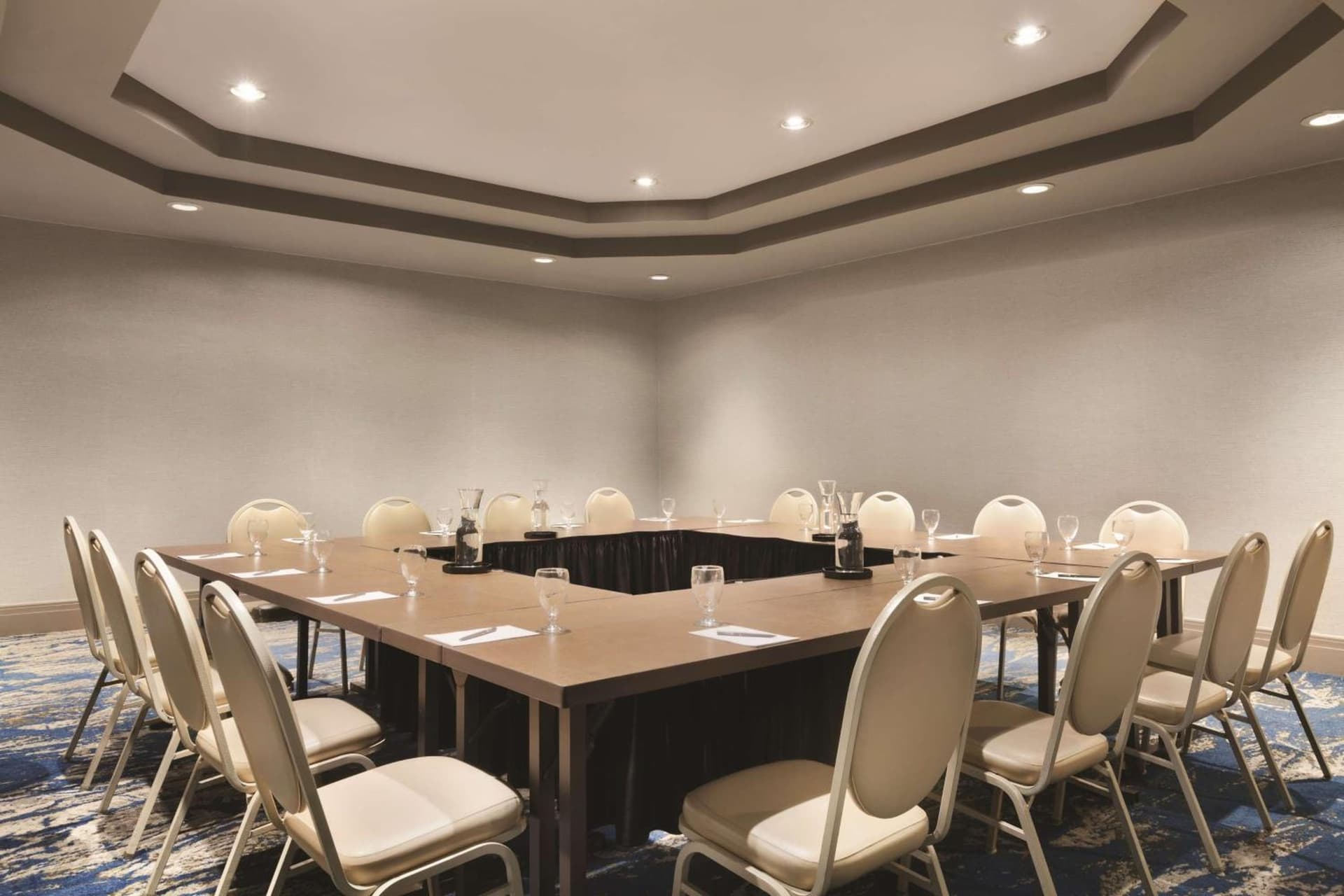 Embassy Suites by Hilton Brea - North Orange County gallery photo in Brea, CA — image 19