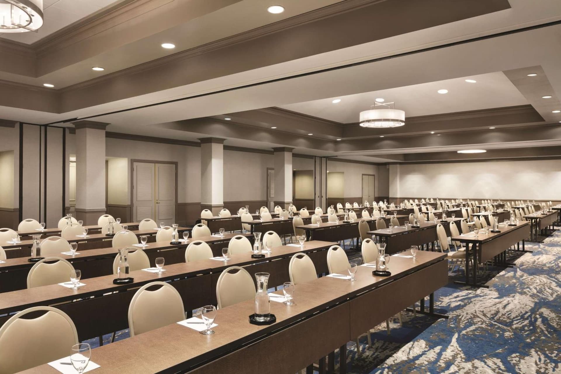 Embassy Suites by Hilton Brea - North Orange County gallery photo in Brea, CA — image 37