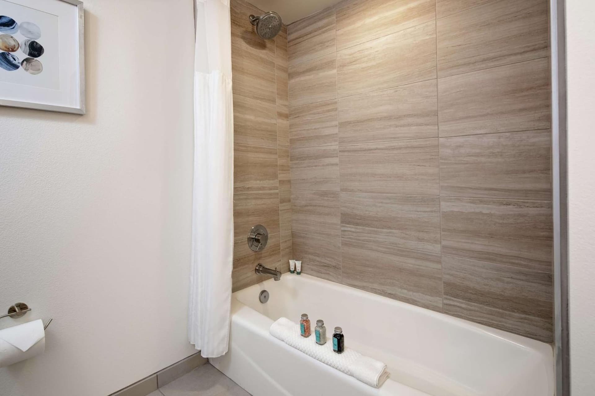 The Cassara Carlsbad, Tapestry Collection By Hilton gallery photo in Carlsbad, CA — image 47
