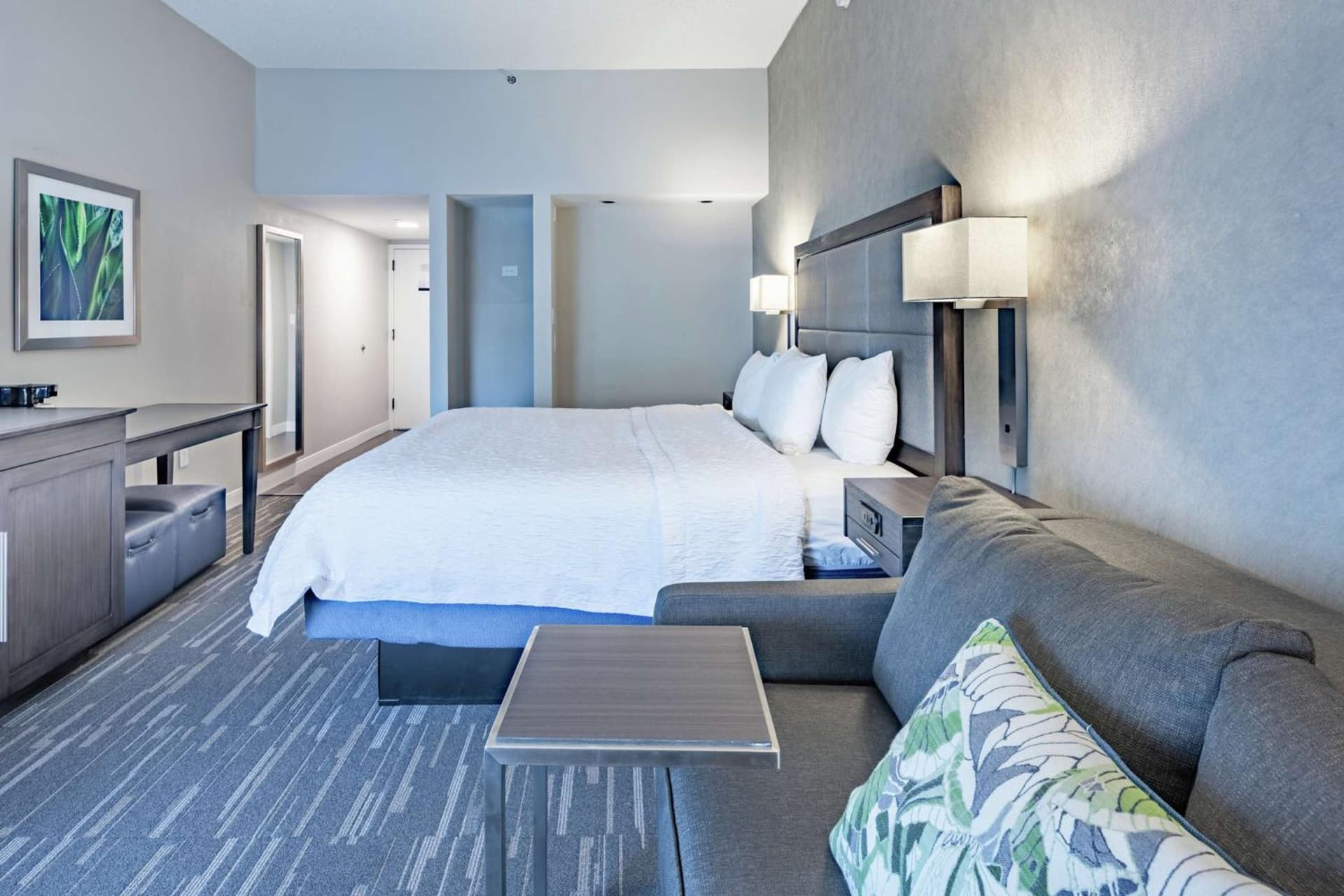Hampton Inn Waco North property views in Waco, TX — gallery photo 3