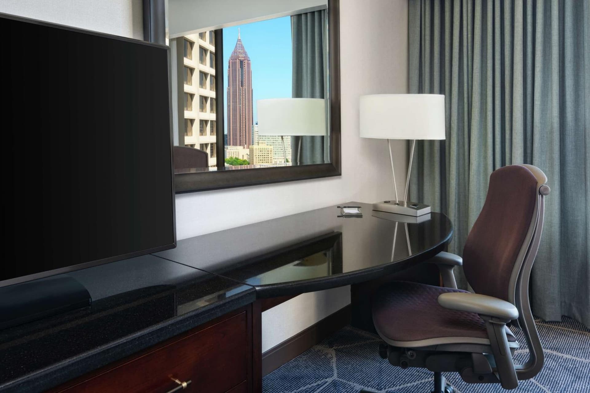 Hilton Atlanta gallery photo in Atlanta, GA — image 11