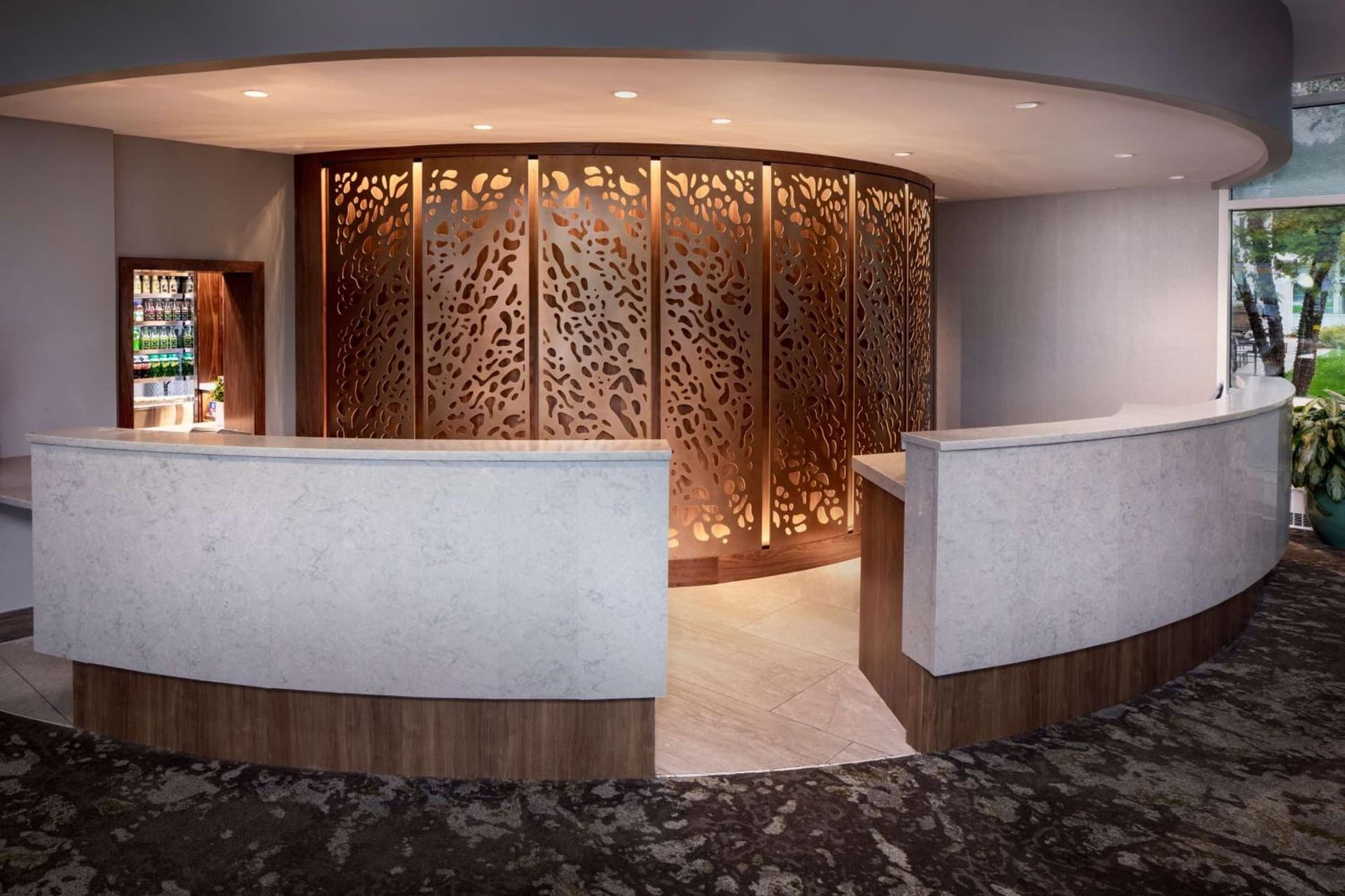Embassy Suites by Hilton Boston Marlborough gallery photo in Marlborough, MA — image 11