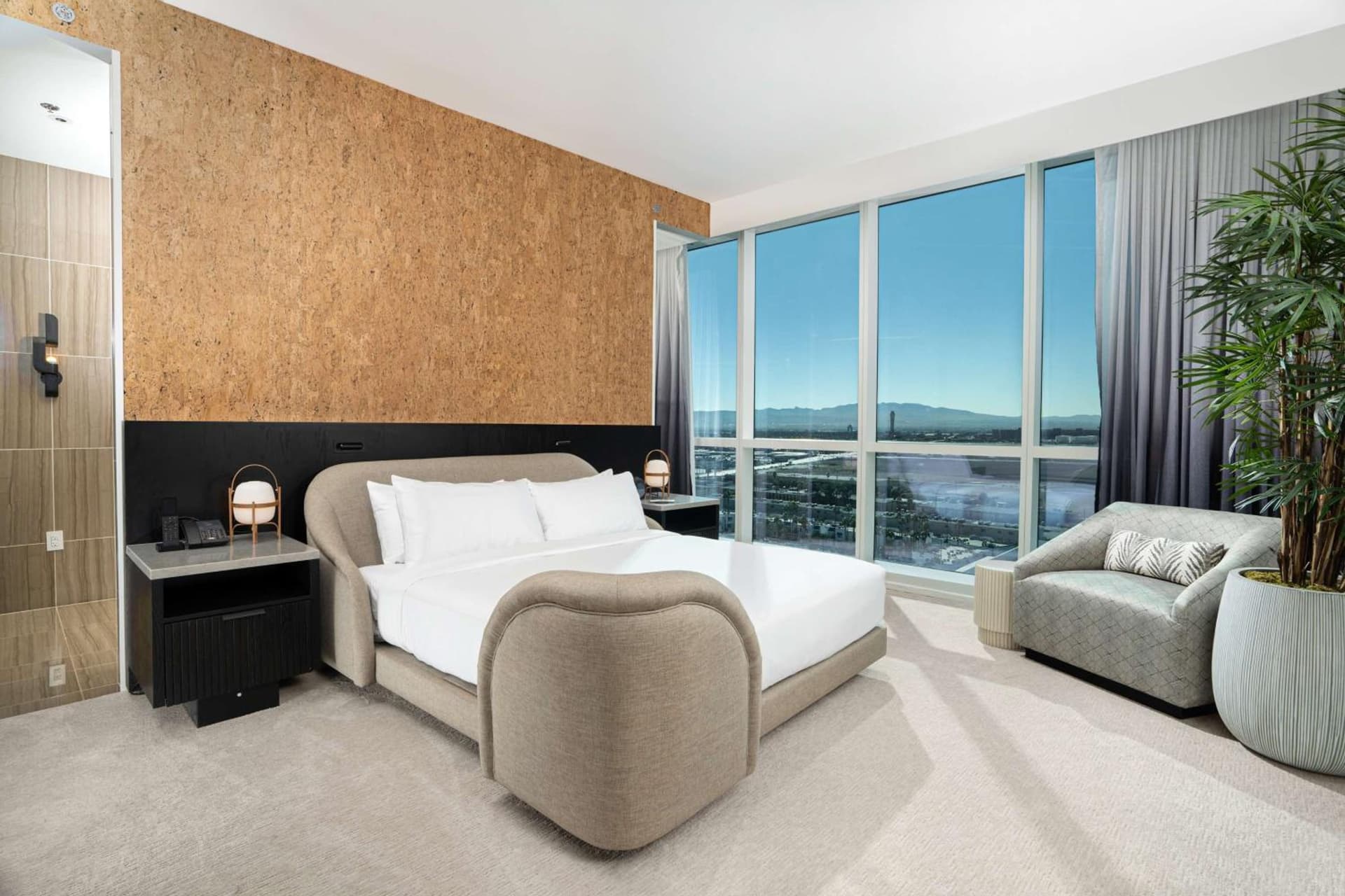 Virgin Hotels Las Vegas, Curio Collection by Hilton gallery photo in Las Vegas, NV — image 141