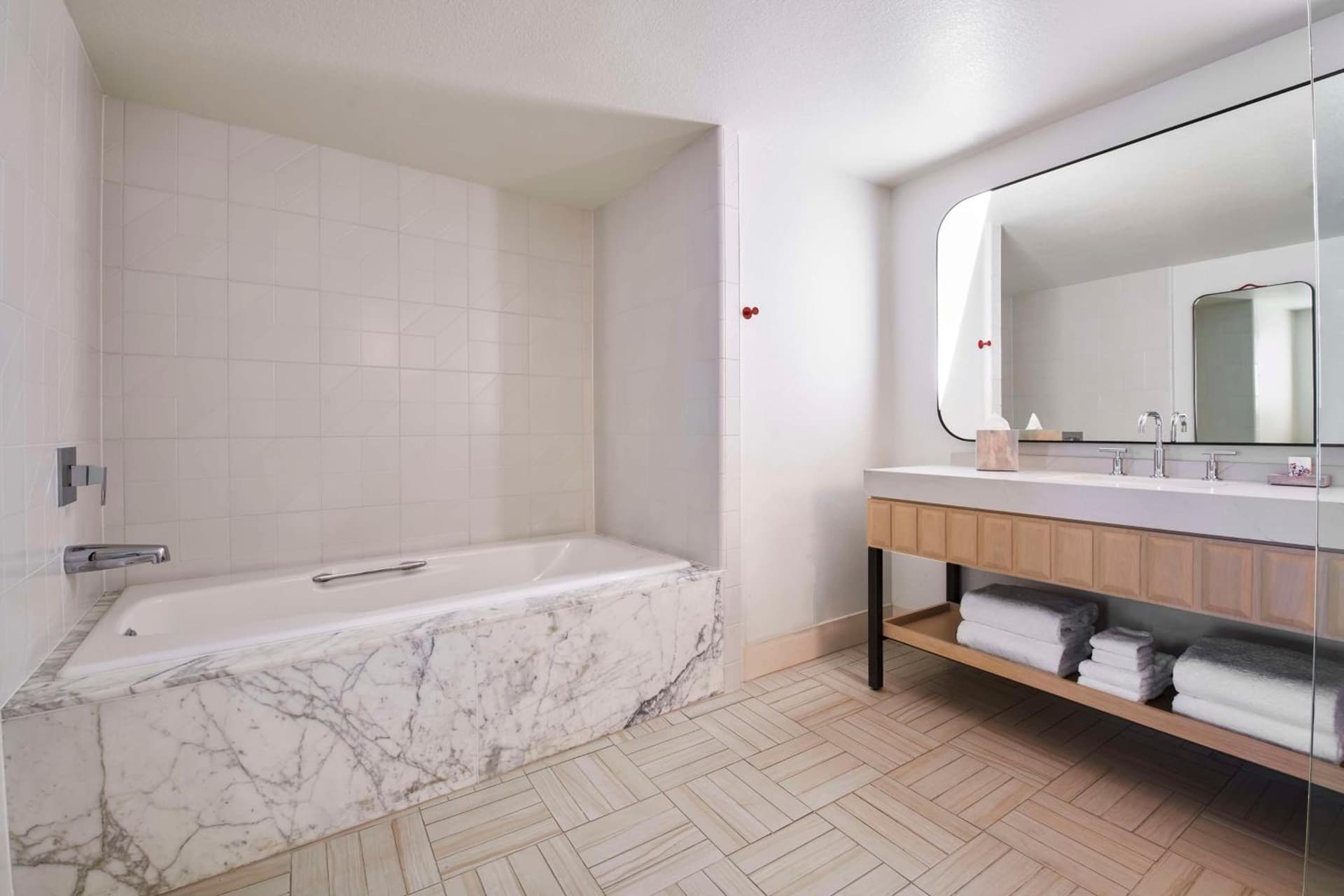 Virgin Hotels Las Vegas, Curio Collection by Hilton gallery photo in Las Vegas, NV — image 70