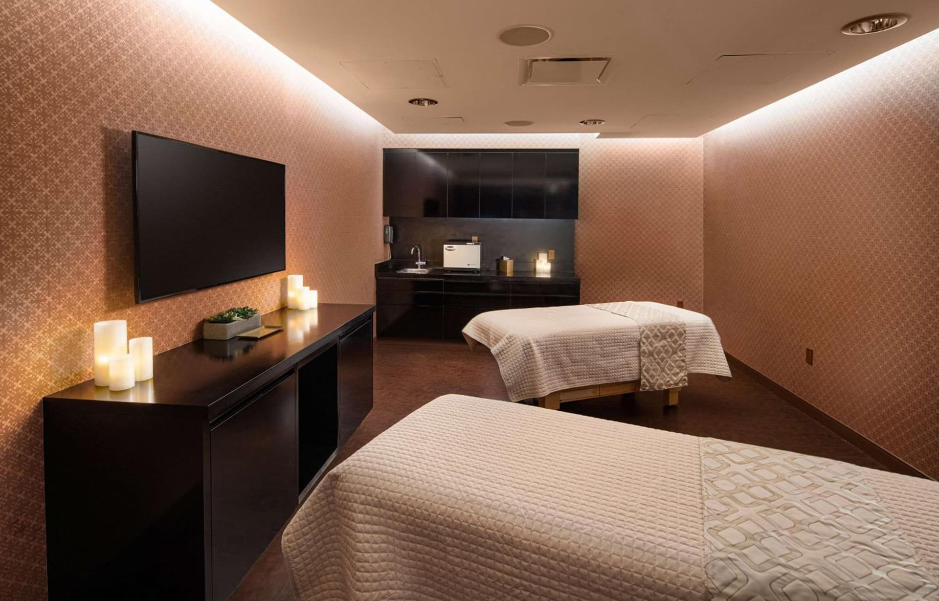Virgin Hotels Las Vegas, Curio Collection by Hilton gallery photo in Las Vegas, NV — image 186