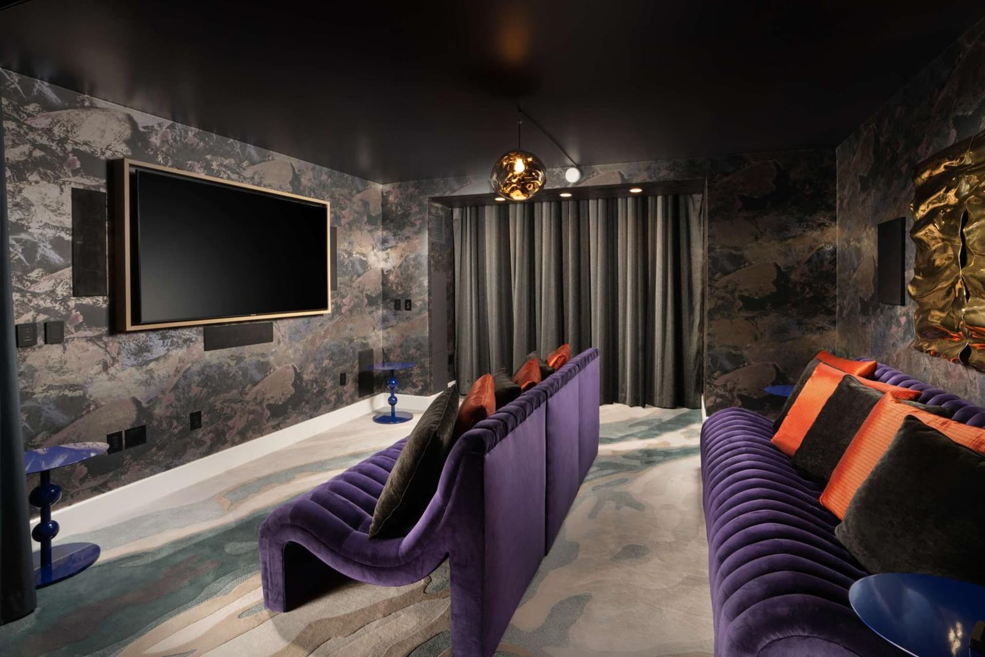 Virgin Hotels Las Vegas, Curio Collection by Hilton gallery photo in Las Vegas, NV — image 18