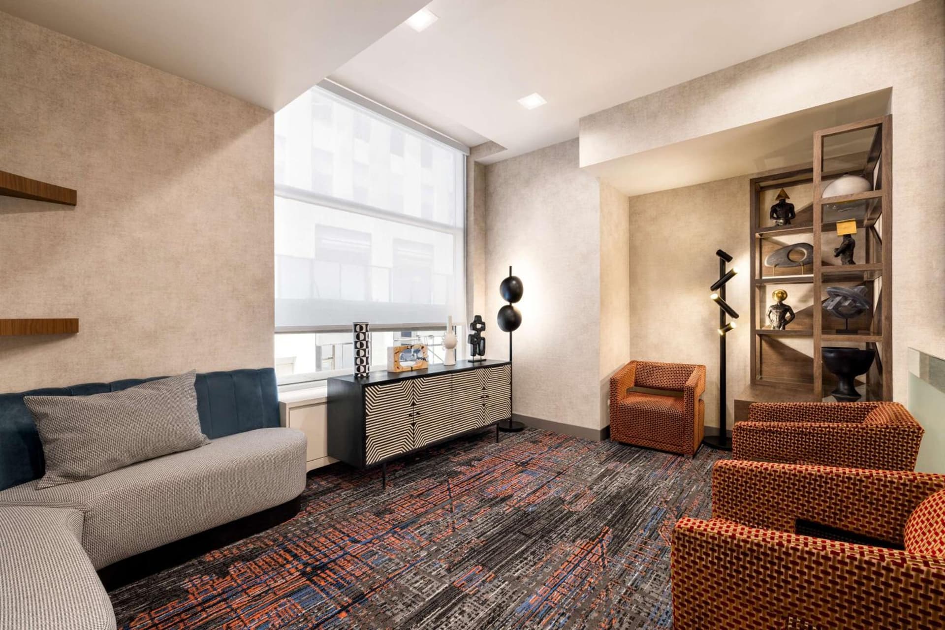 DoubleTree by Hilton New York Midtown Fifth Ave property views in New York, NY — gallery photo 3