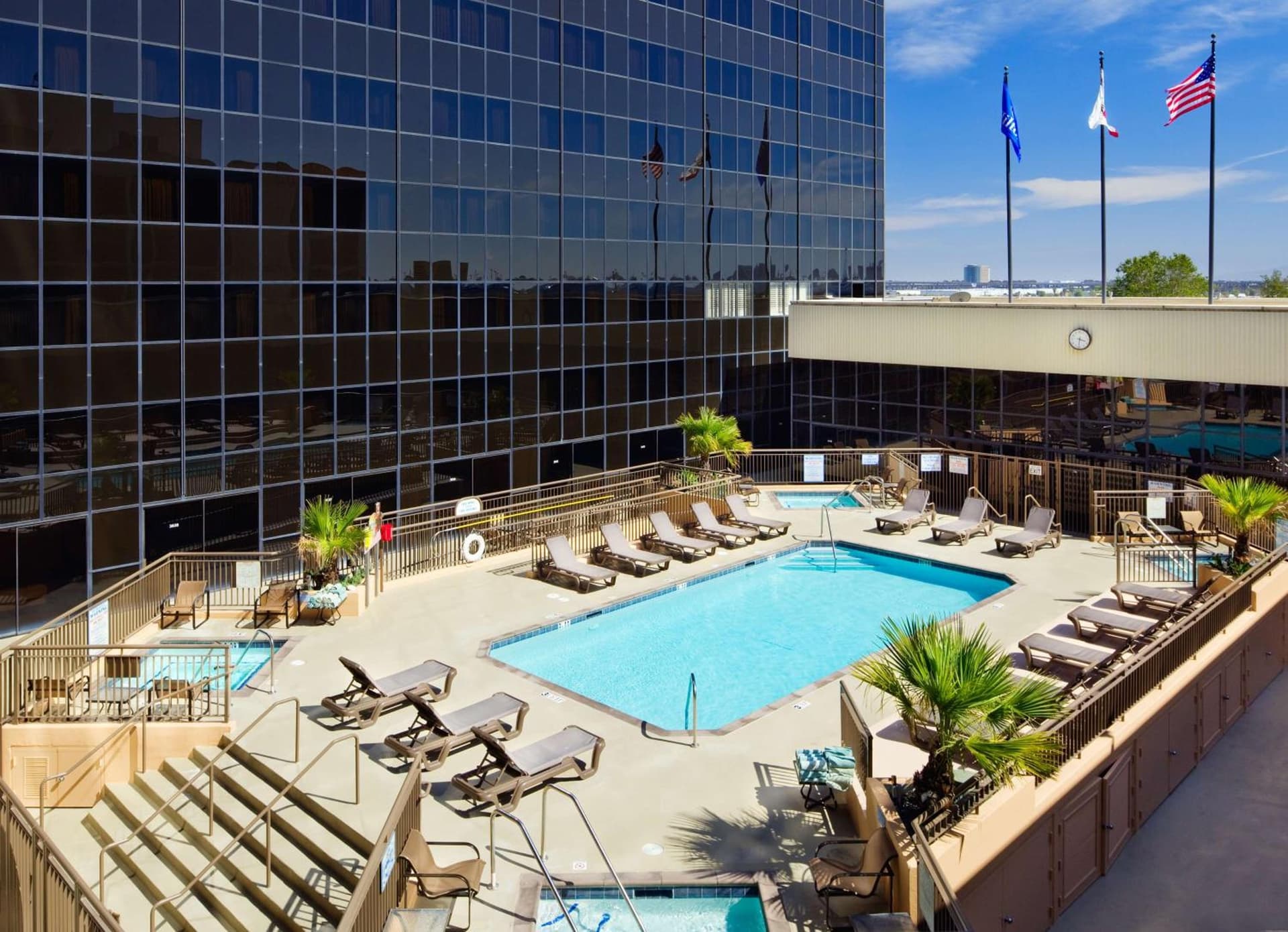 Hilton Los Angeles Airport gallery photo in Los Angeles, CA — image 64