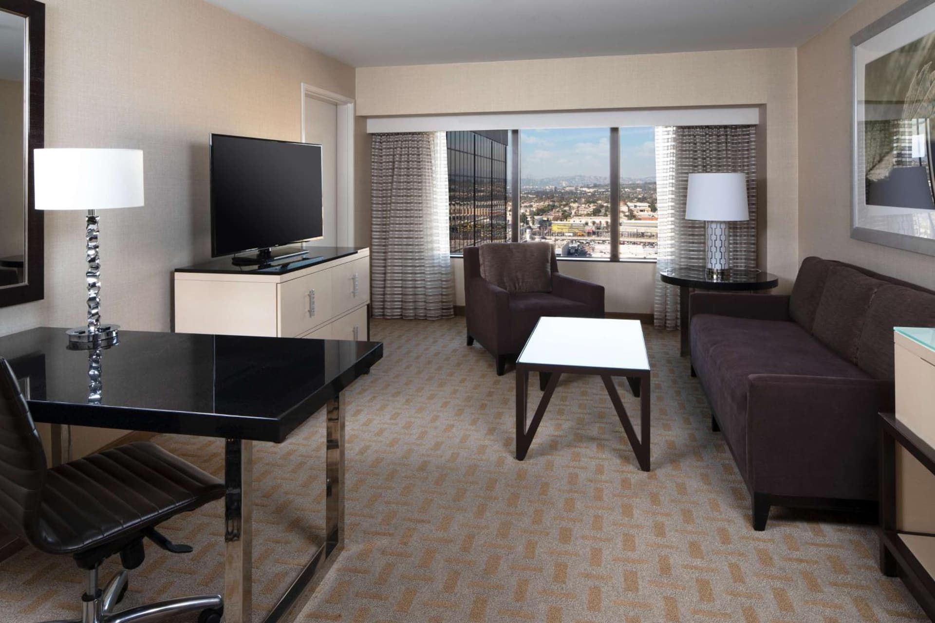 Hilton Los Angeles Airport gallery photo in Los Angeles, CA — image 41