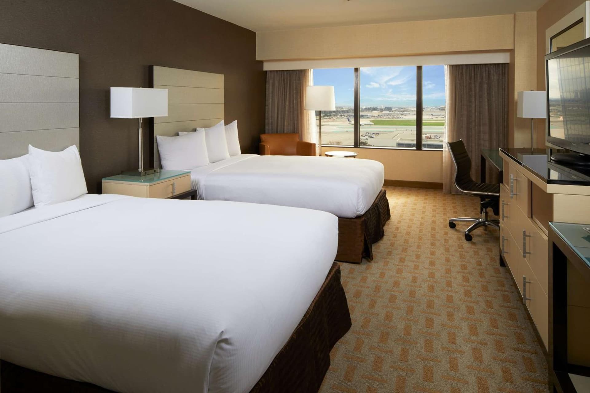 Hilton Los Angeles Airport gallery photo in Los Angeles, CA — image 42