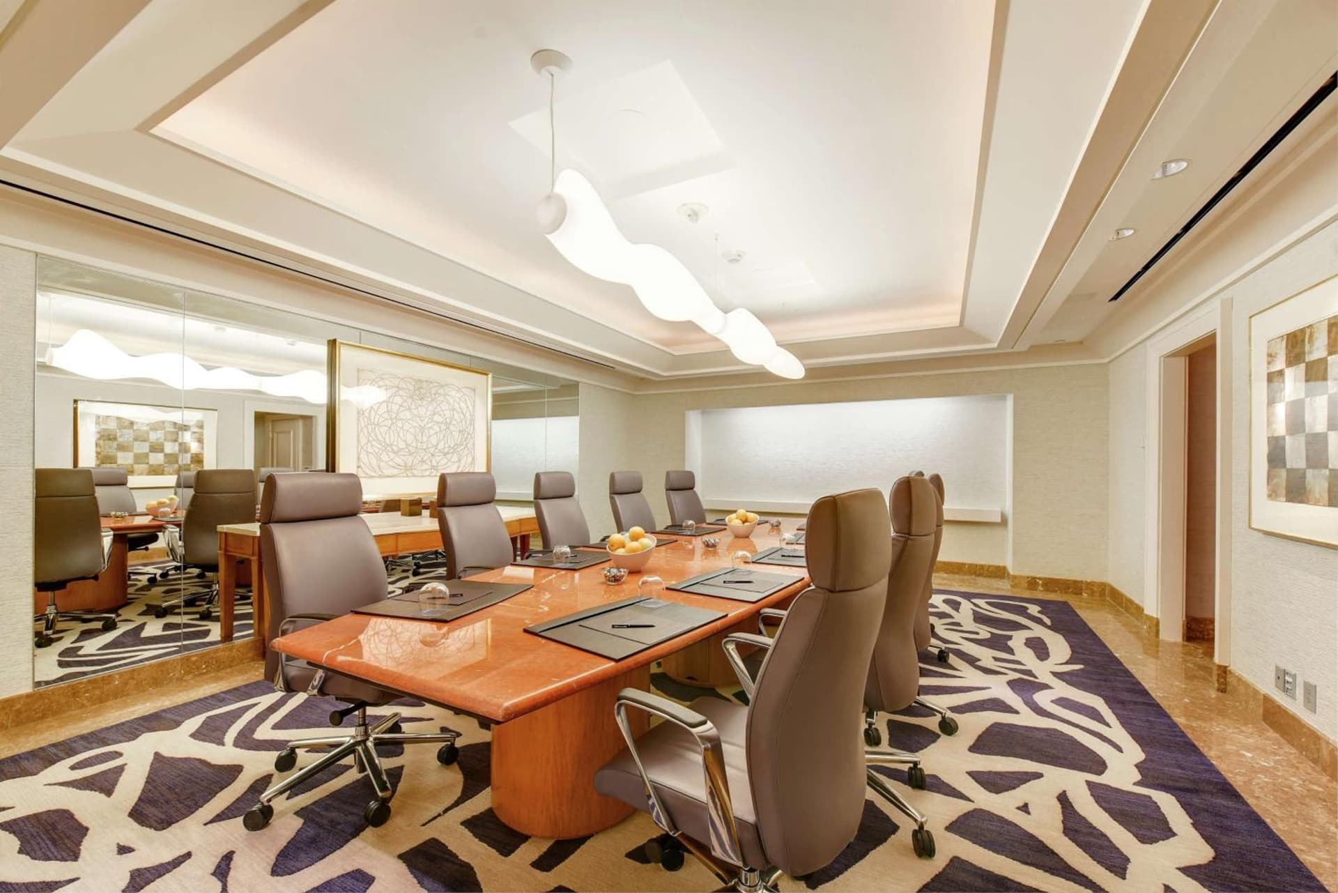 Hilton Los Angeles Airport gallery photo in Los Angeles, CA — image 36