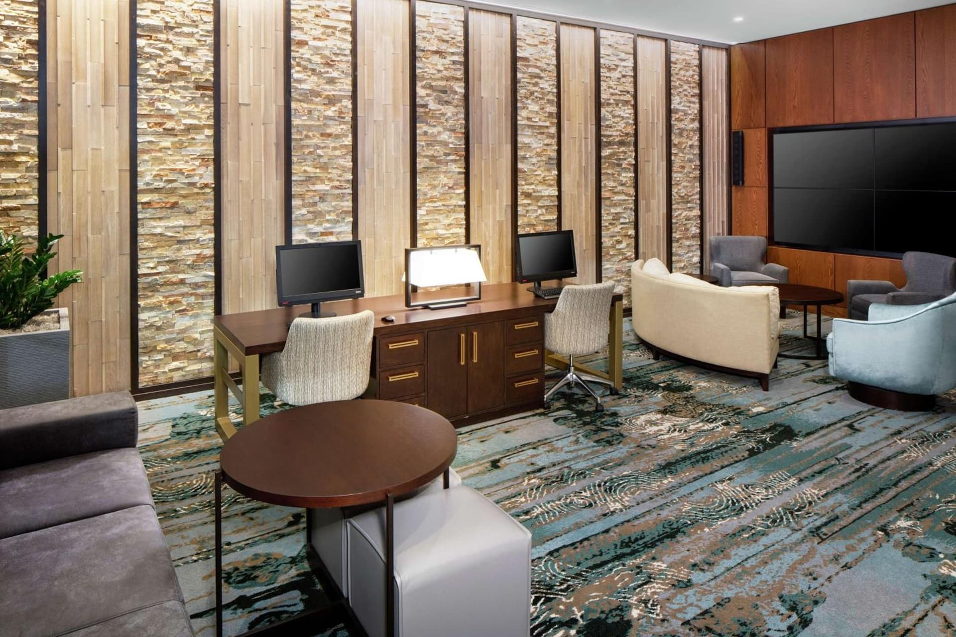 DoubleTree by Hilton Manchester Downtown property views in Manchester, NH — gallery photo 3