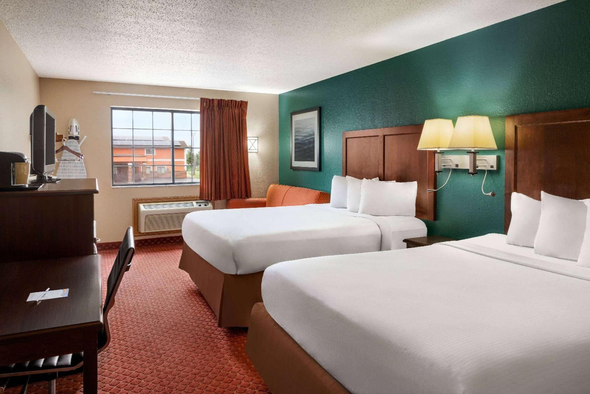 Baymont by Wyndham Cedar Rapids gallery photo in Cedar Rapids, IA — image 9