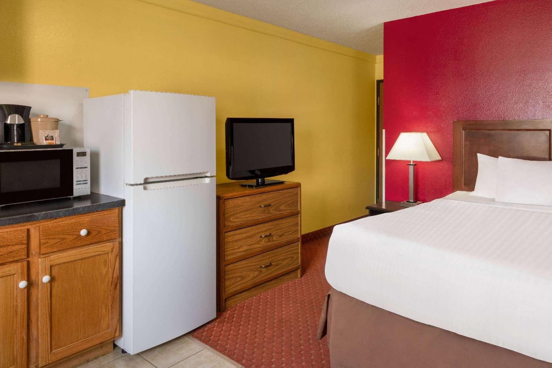 Baymont by Wyndham Cedar Rapids gallery photo in Cedar Rapids, IA — image 30