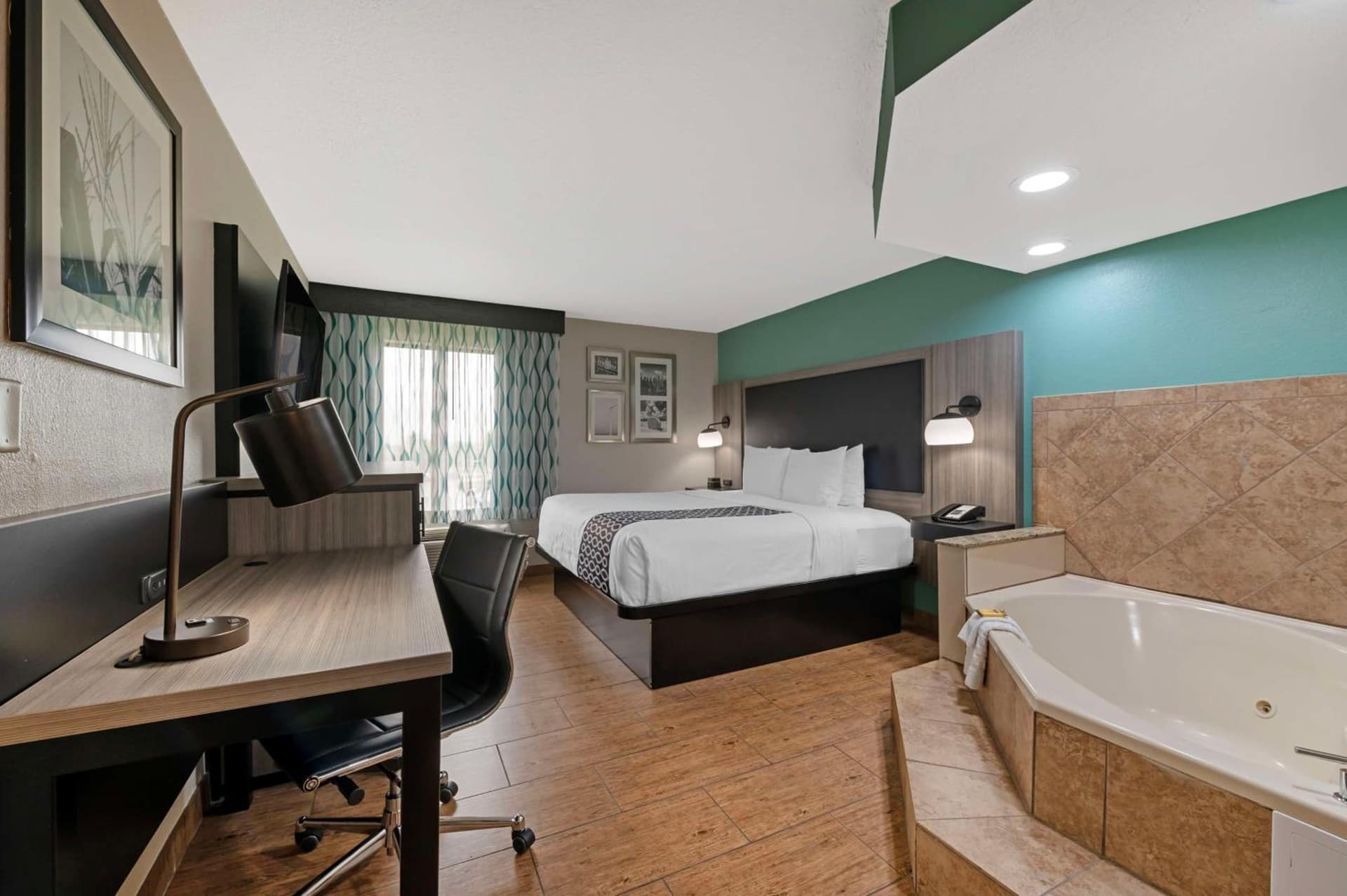 Best Western Plus Greenwood Indy South Inn gallery photo in Greenwood, IN — image 34