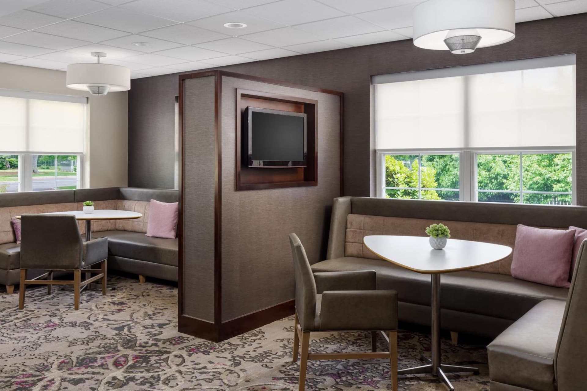 Residence Inn by Marriott Boston Foxborough gallery photo in Foxborough — image 13